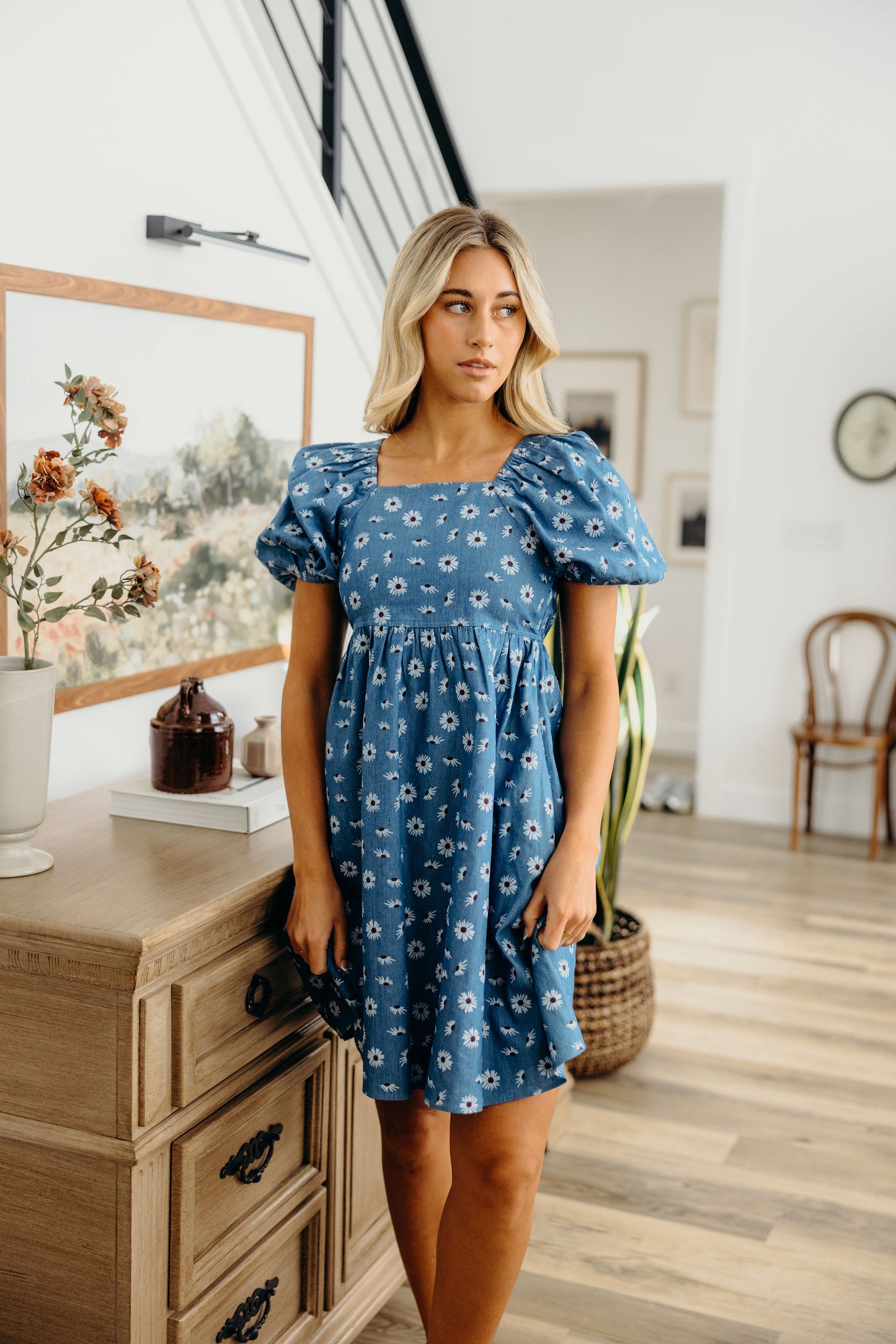 THE HAYES IN CLASSIC INDIGO