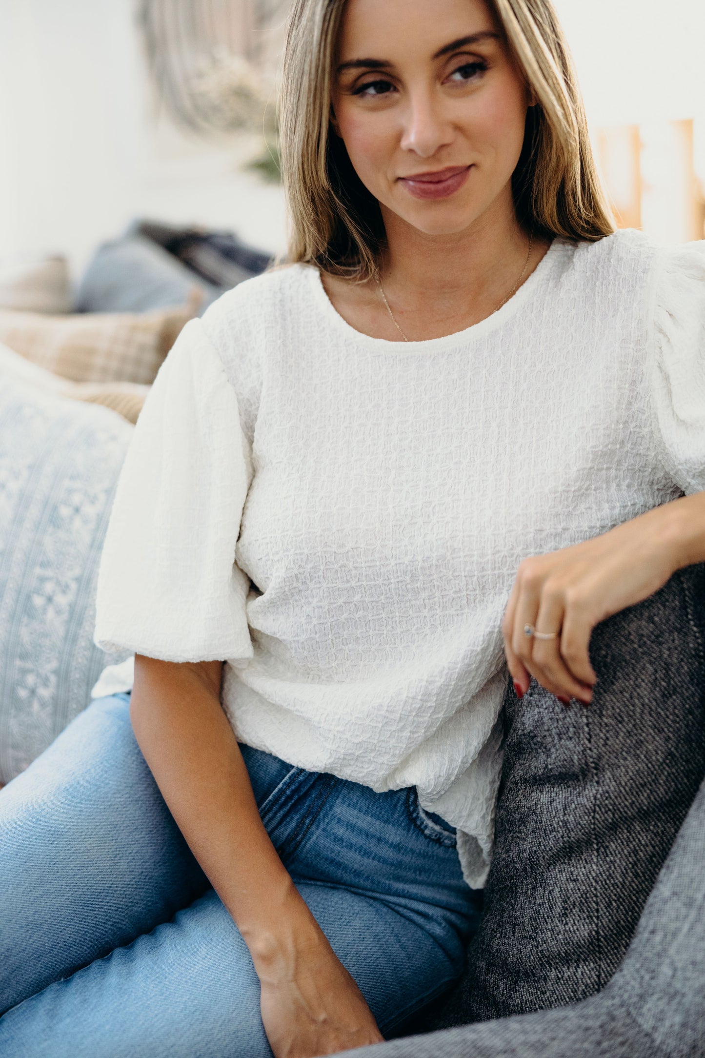 PUFF SLEEVE TOP IN BUTTERCREAM