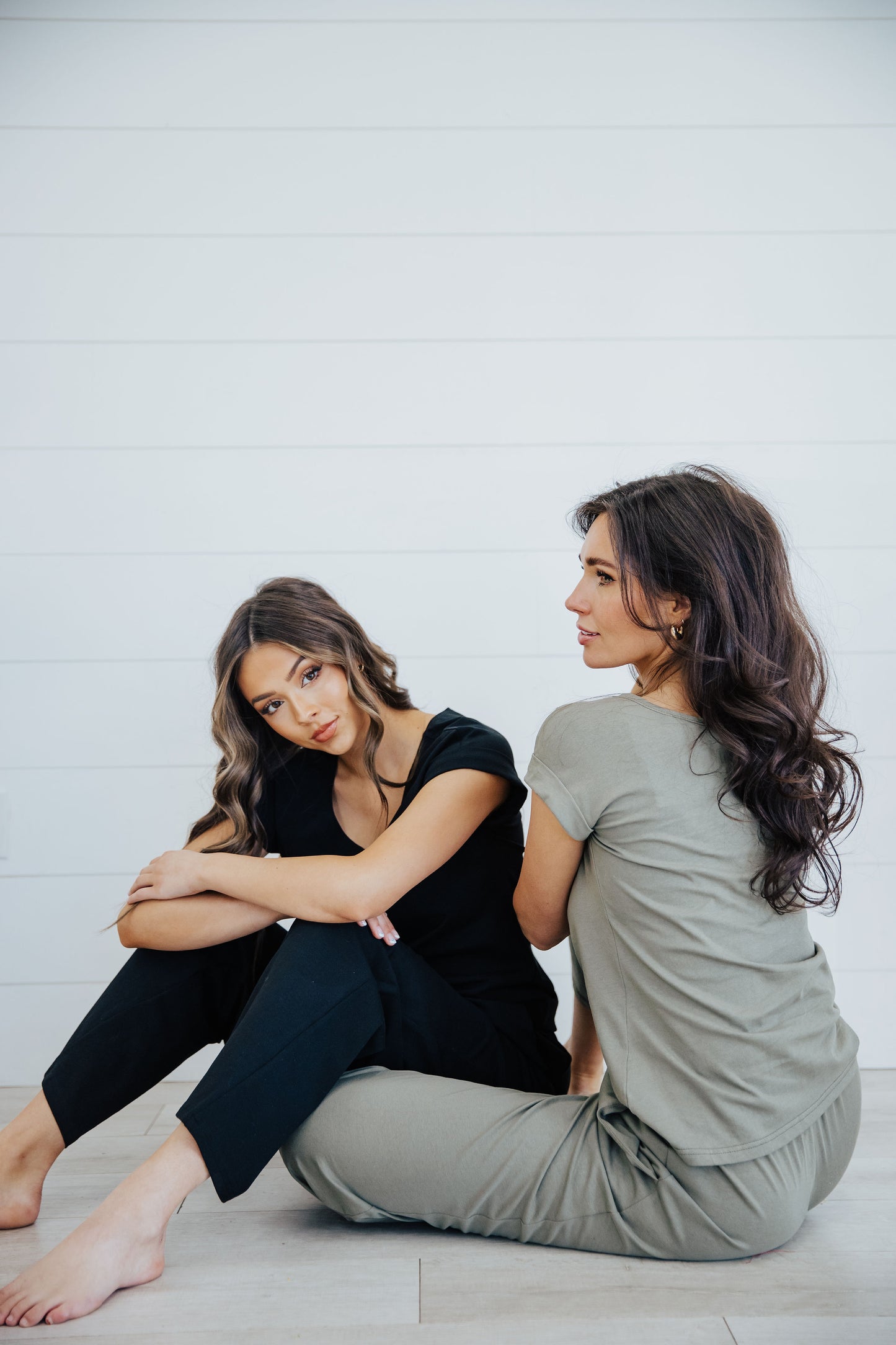 WIDE LEG LOUNGE PANTS IN BLACK
