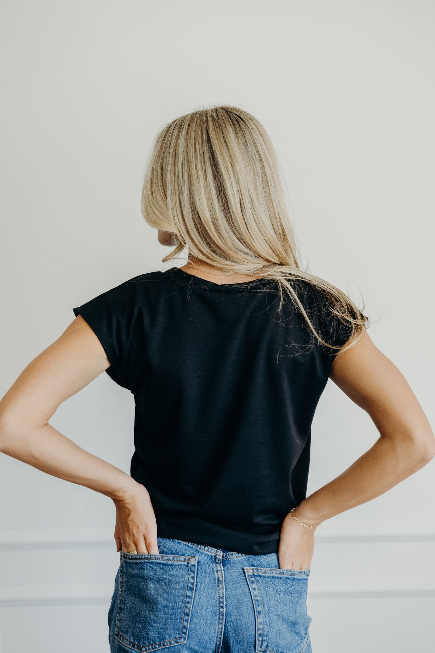 POCKET SLUB TEE IN BLACK FINAL SALE