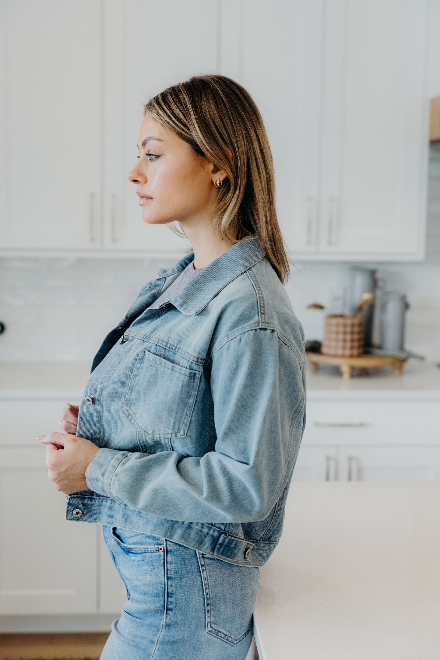 VINTAGE CROPPED JACKET IN LIGHT WASH