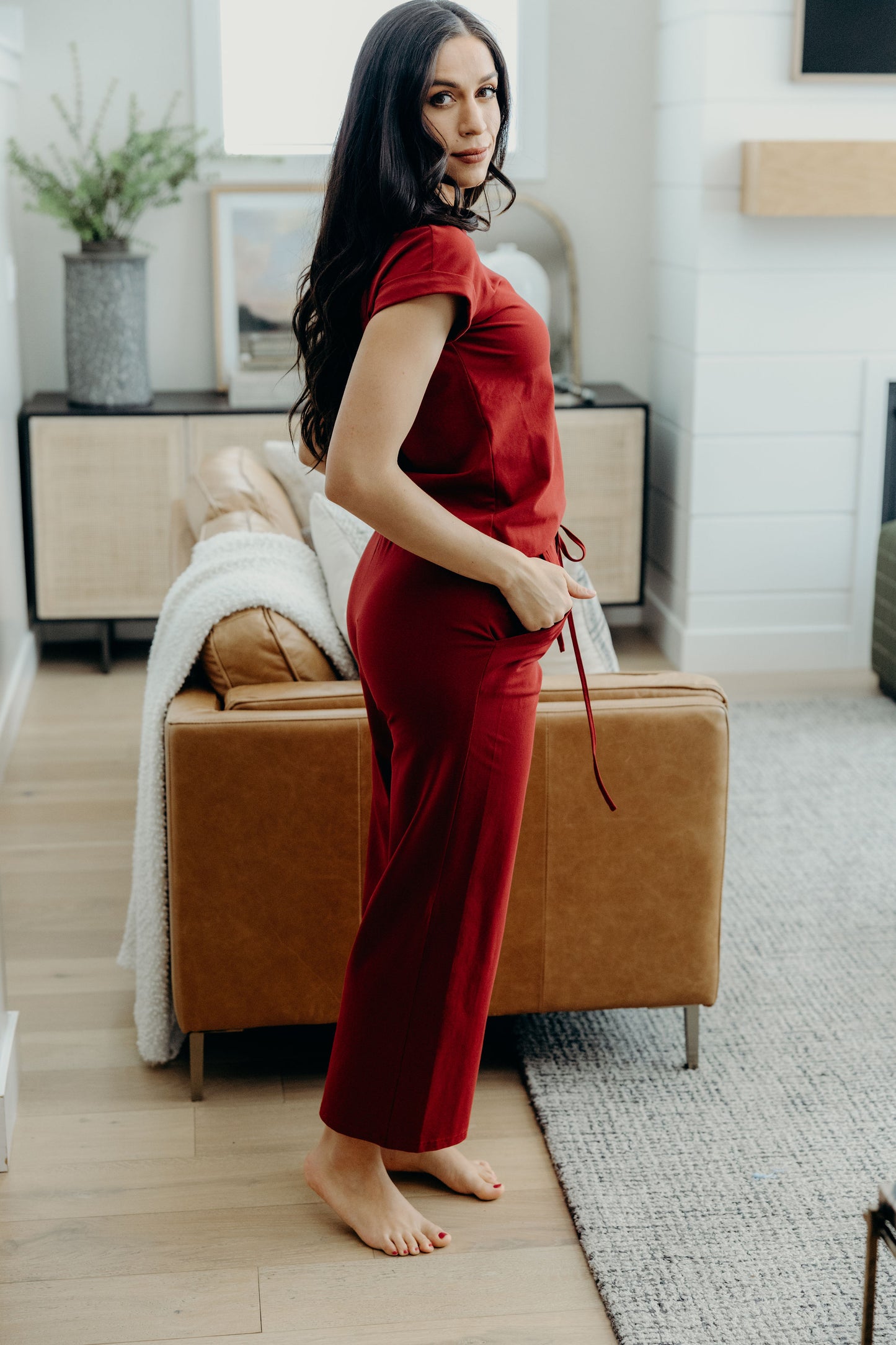 WIDE LEG LOUNGE PANTS IN RUBY RED