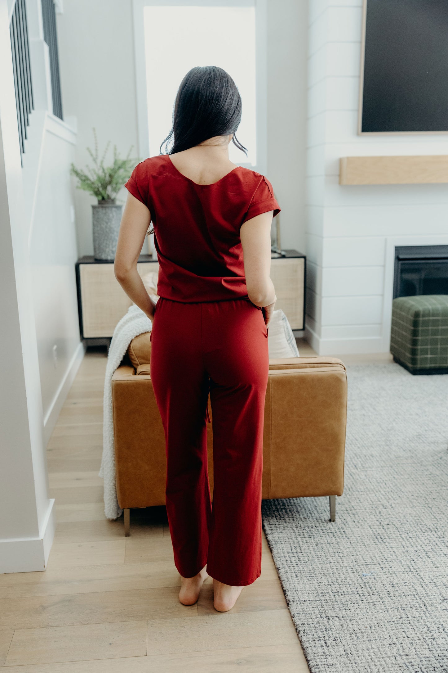 WIDE LEG LOUNGE PANTS IN RUBY RED