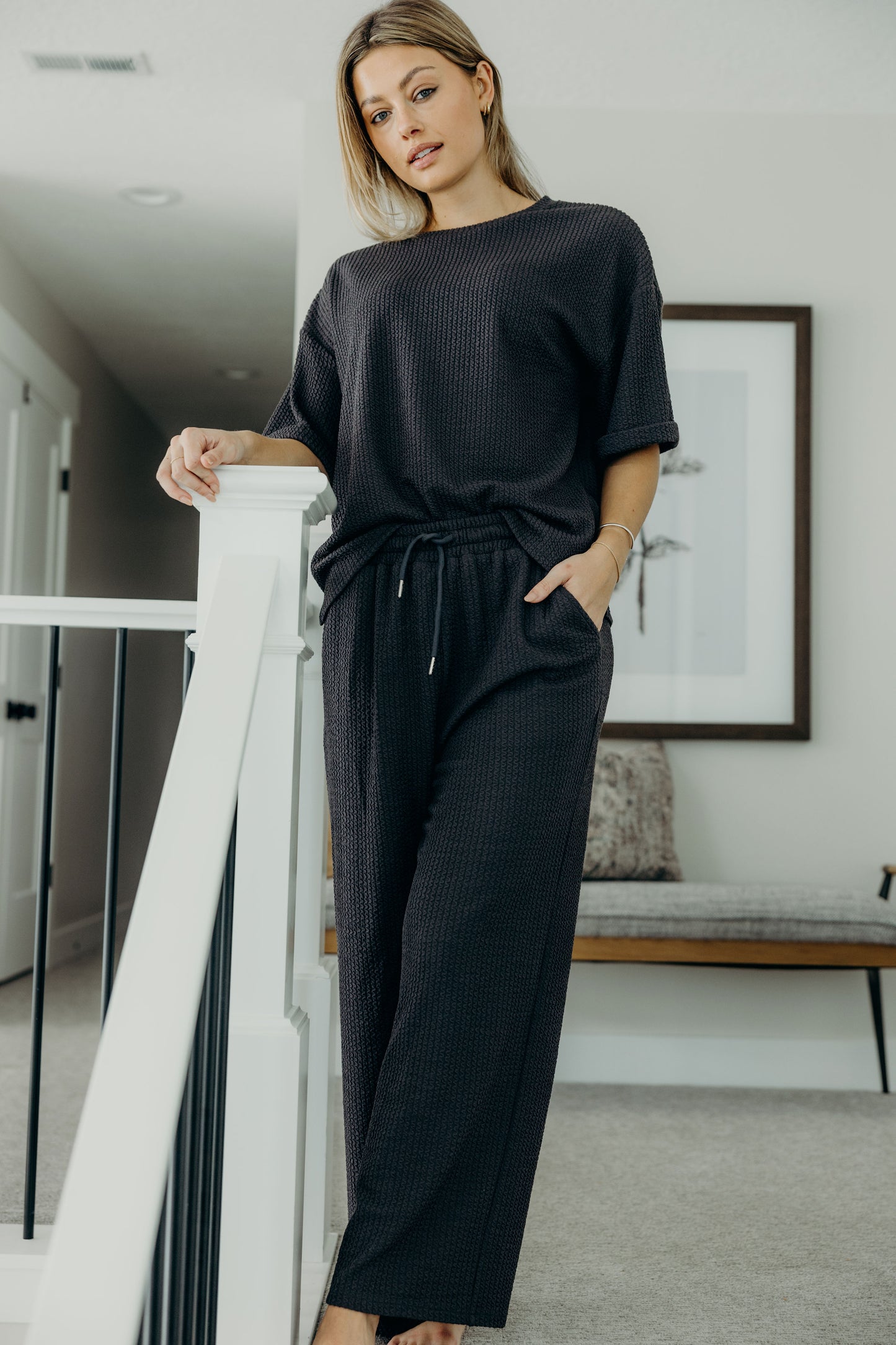 TEXTURED KNIT PANT IN RICH CHARCOAL