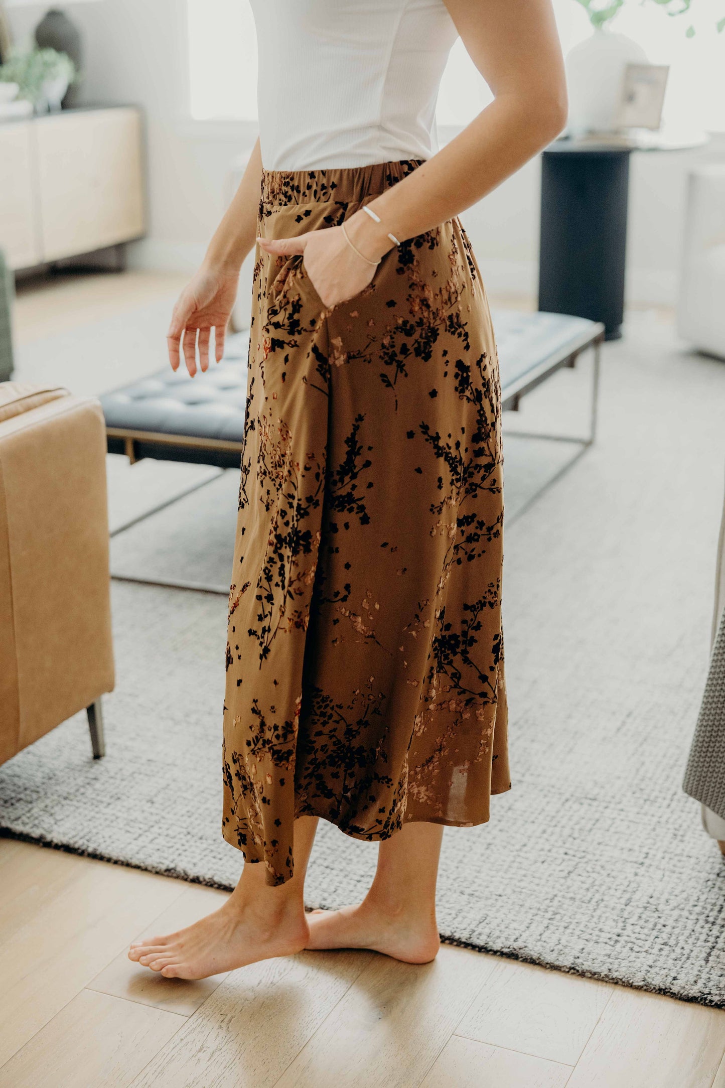 MIDI SLIP SKIRT IN LUXE BLOSSOM