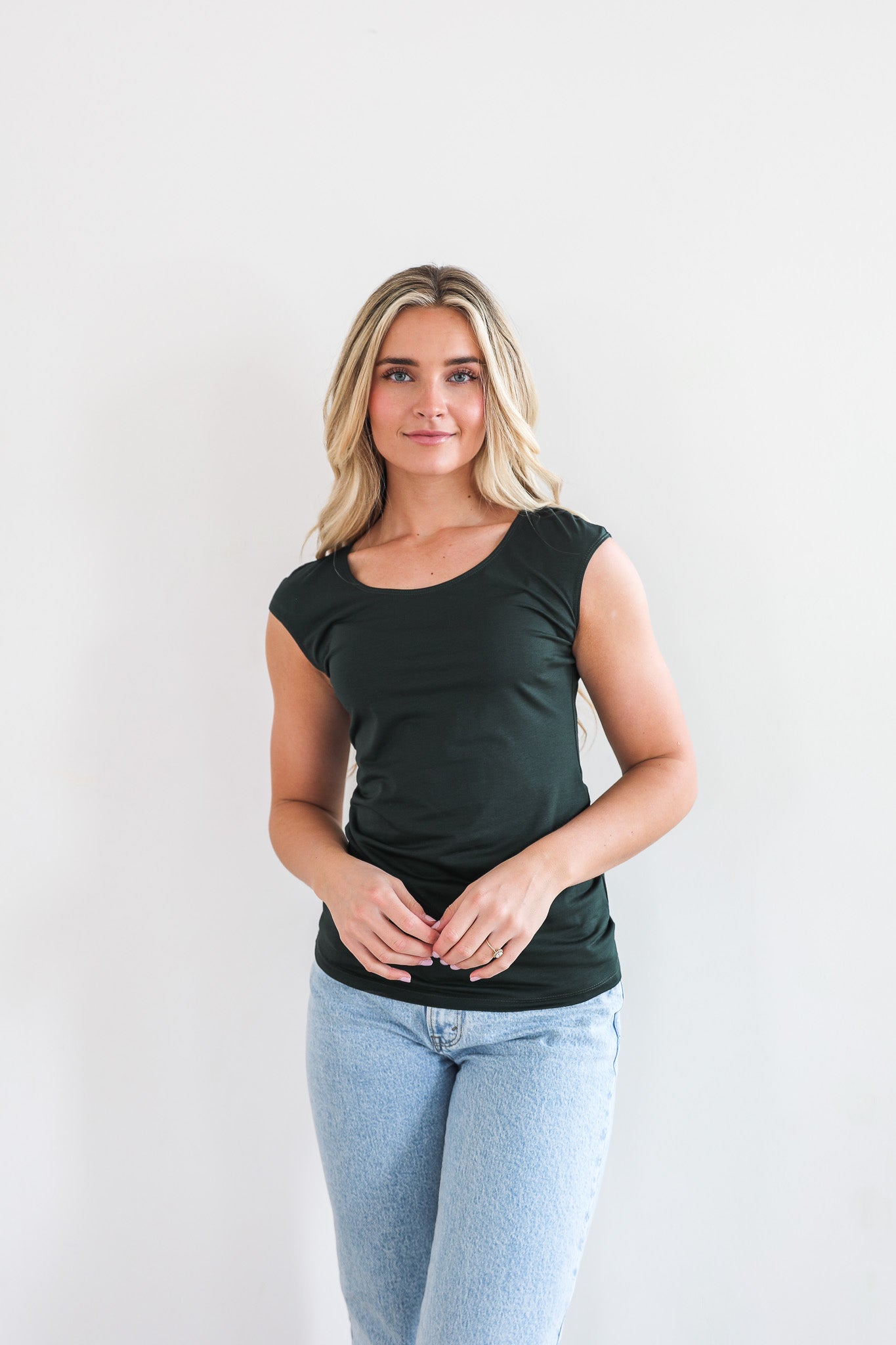 LAYERING TEE IN PINE GROVE