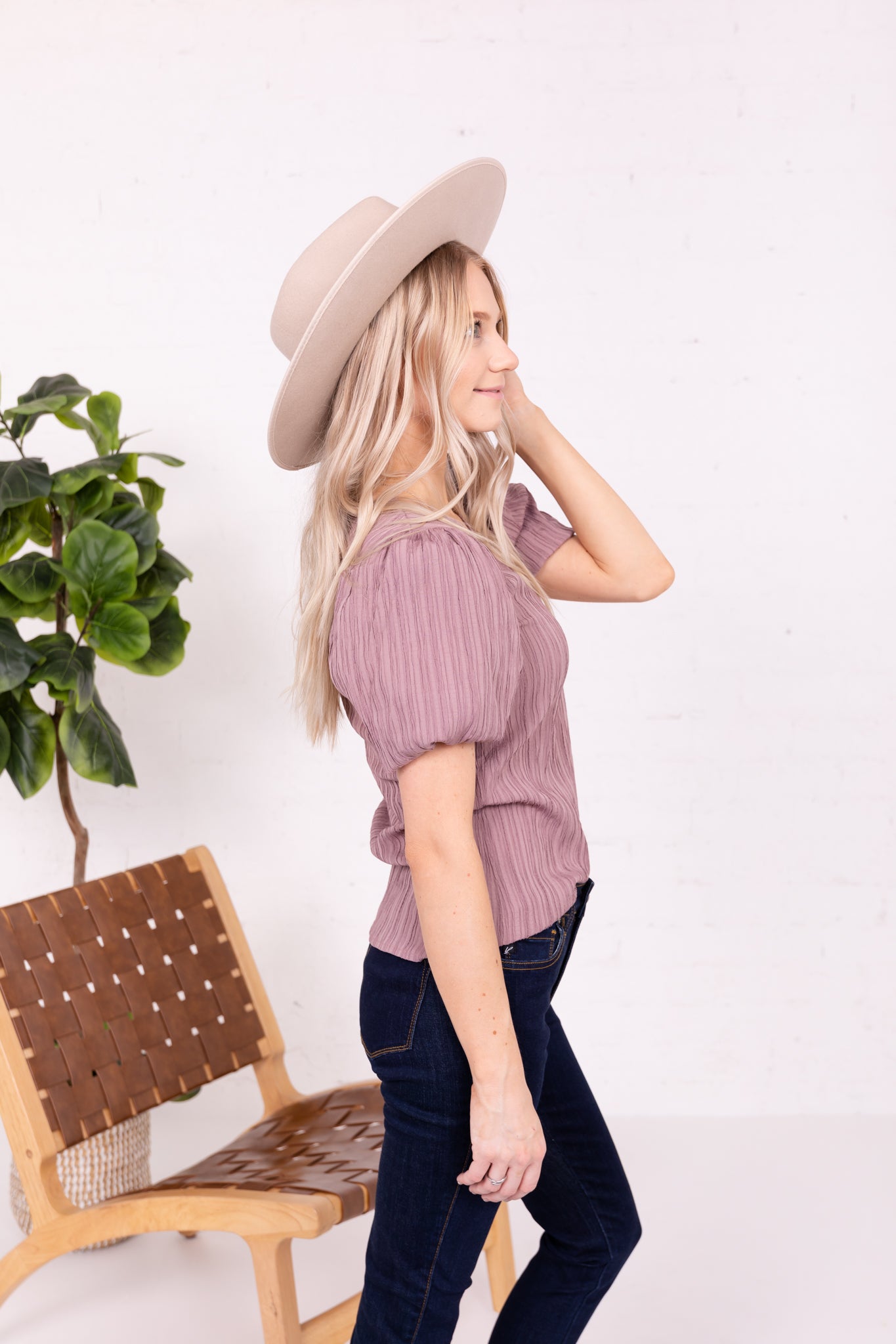 PUFF SLEEVE TOP IN MULBERRY FINAL SALE