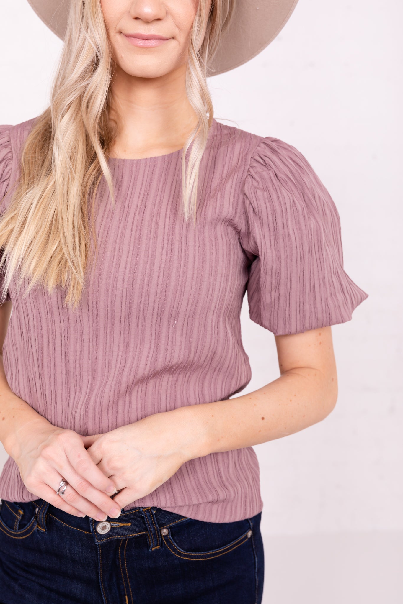 PUFF SLEEVE TOP IN MULBERRY