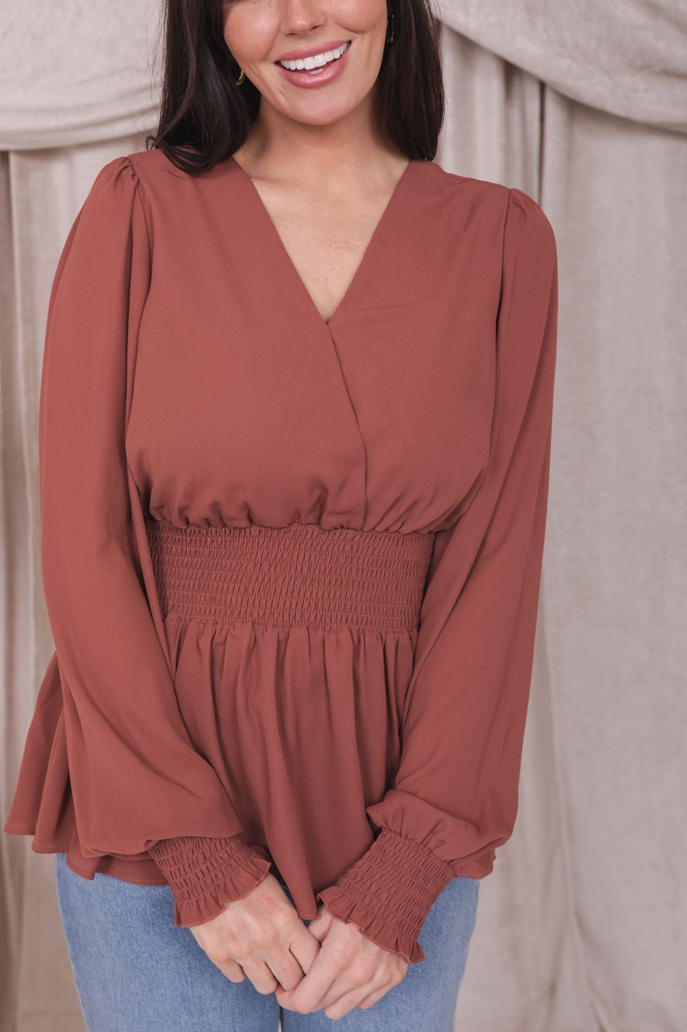 SMOCKED WAIST LONG SLEEVE IN DUSTED CLAY