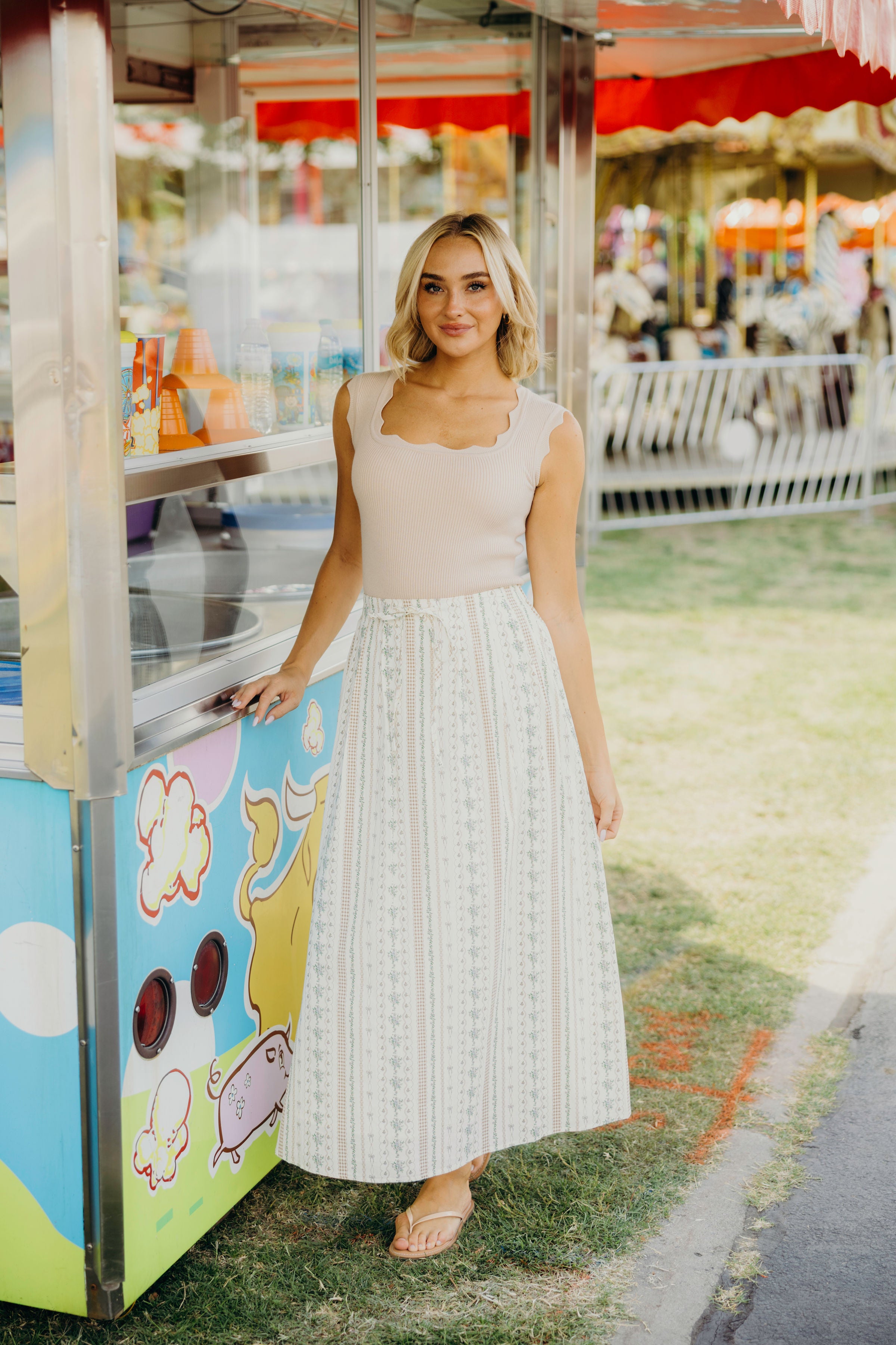 COLUMN SKIRT IN RIBBON REVERIE