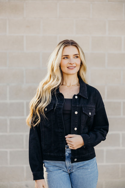 DENIM JACKET IN BLACK