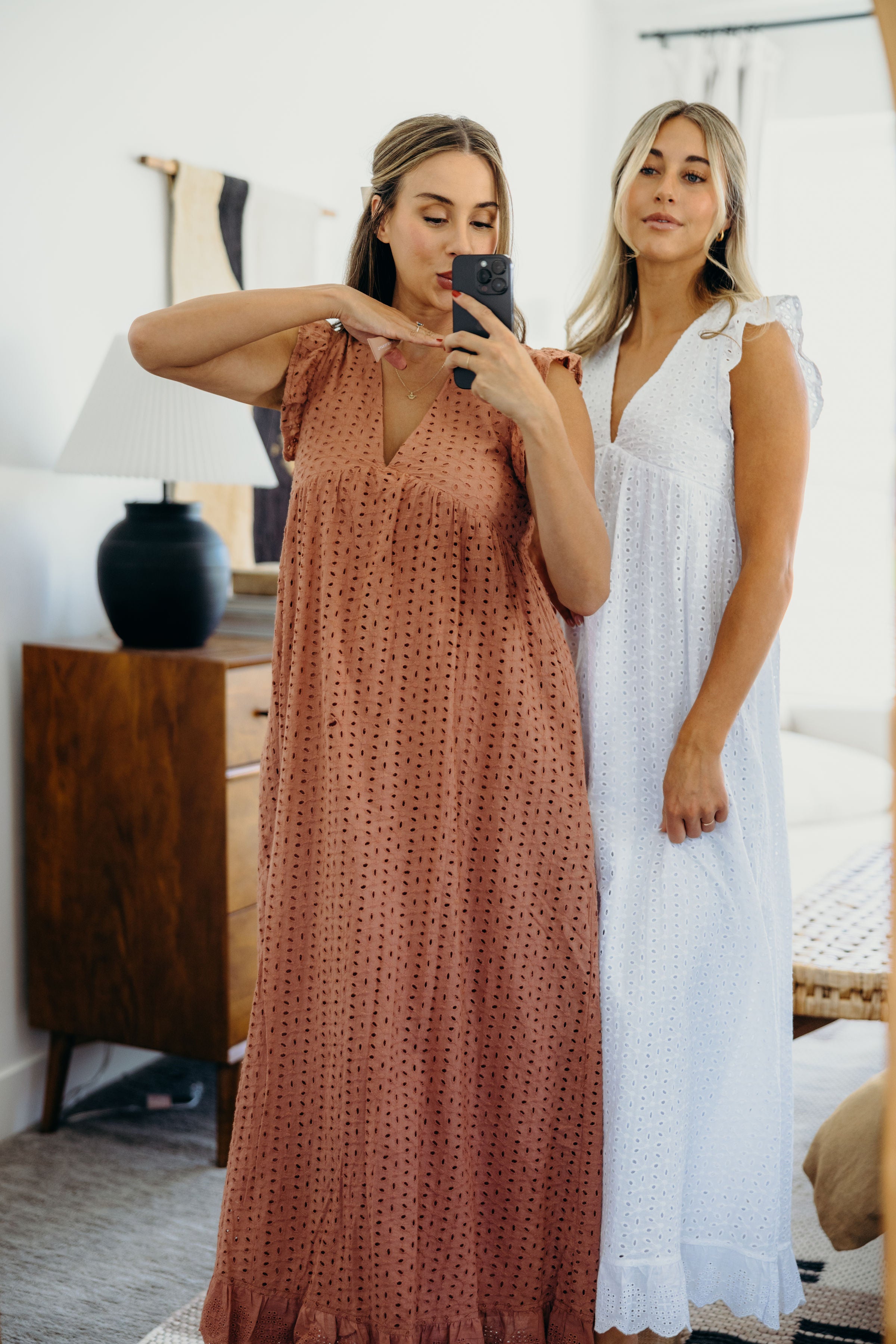 THE DUTTON IN LIGHT CORAL EYELET FINAL SALE