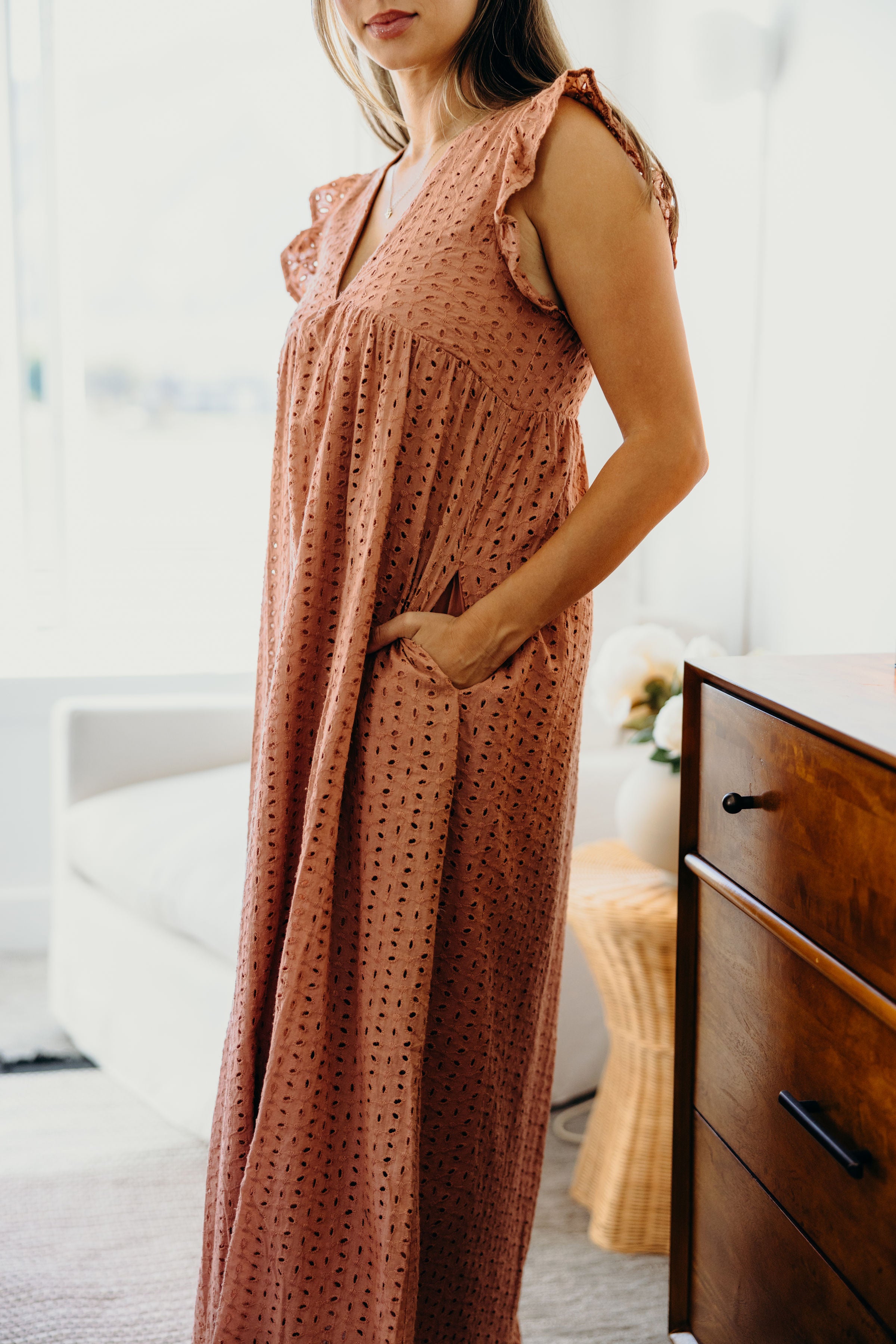 THE DUTTON IN LIGHT CORAL EYELET FINAL SALE