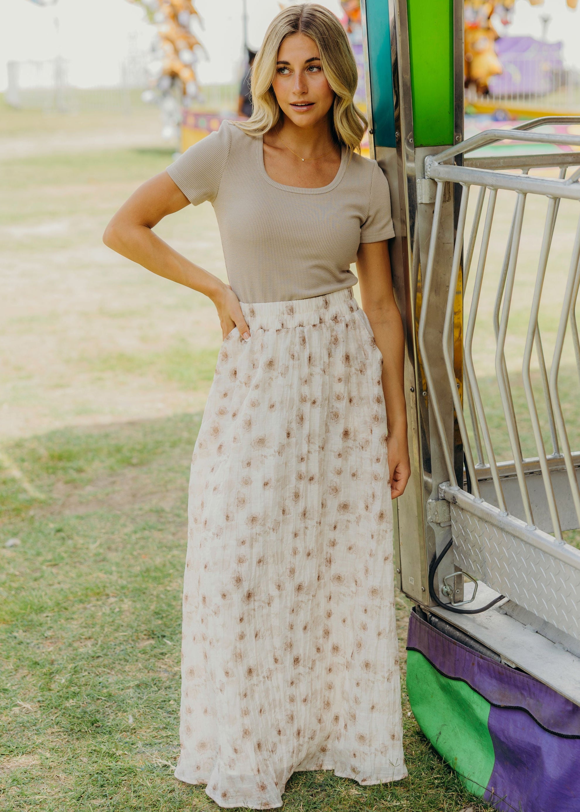 MAXI SKIRT IN FADED COCOA