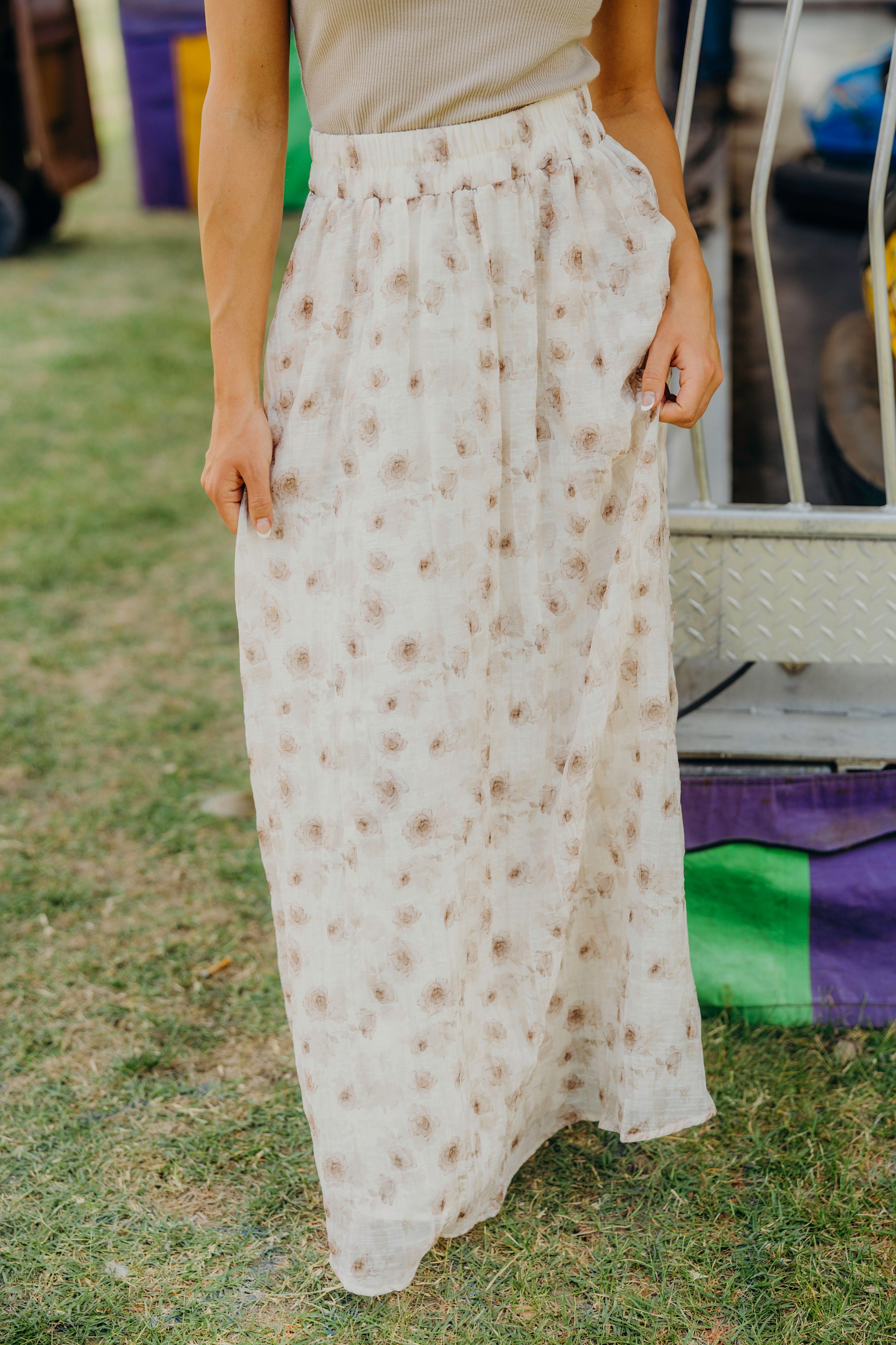 MAXI SKIRT IN FADED COCOA