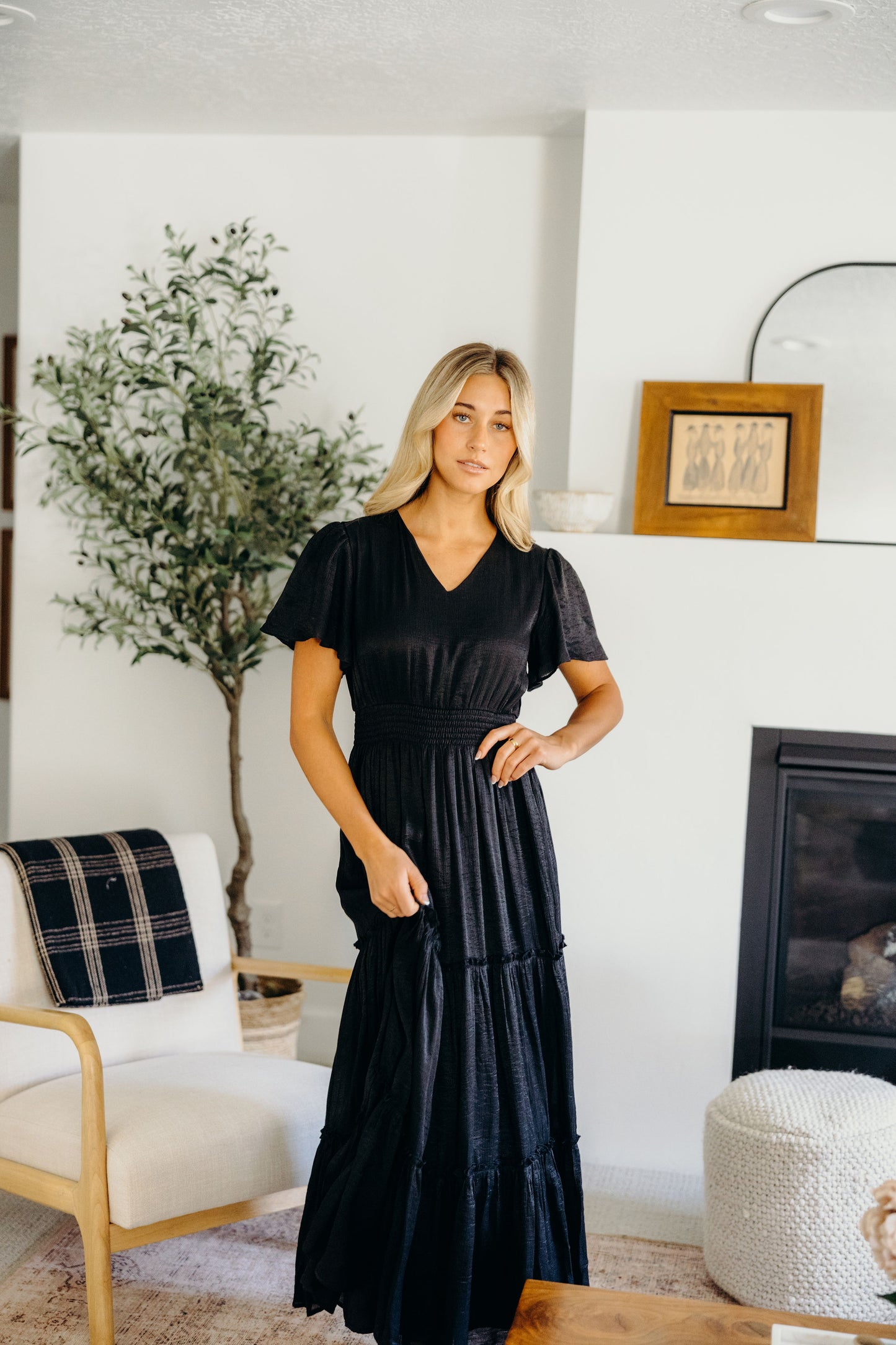 THE TAYLOR IN BLACK