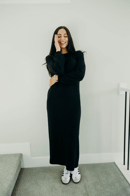 THE ARDEN IN BLACK