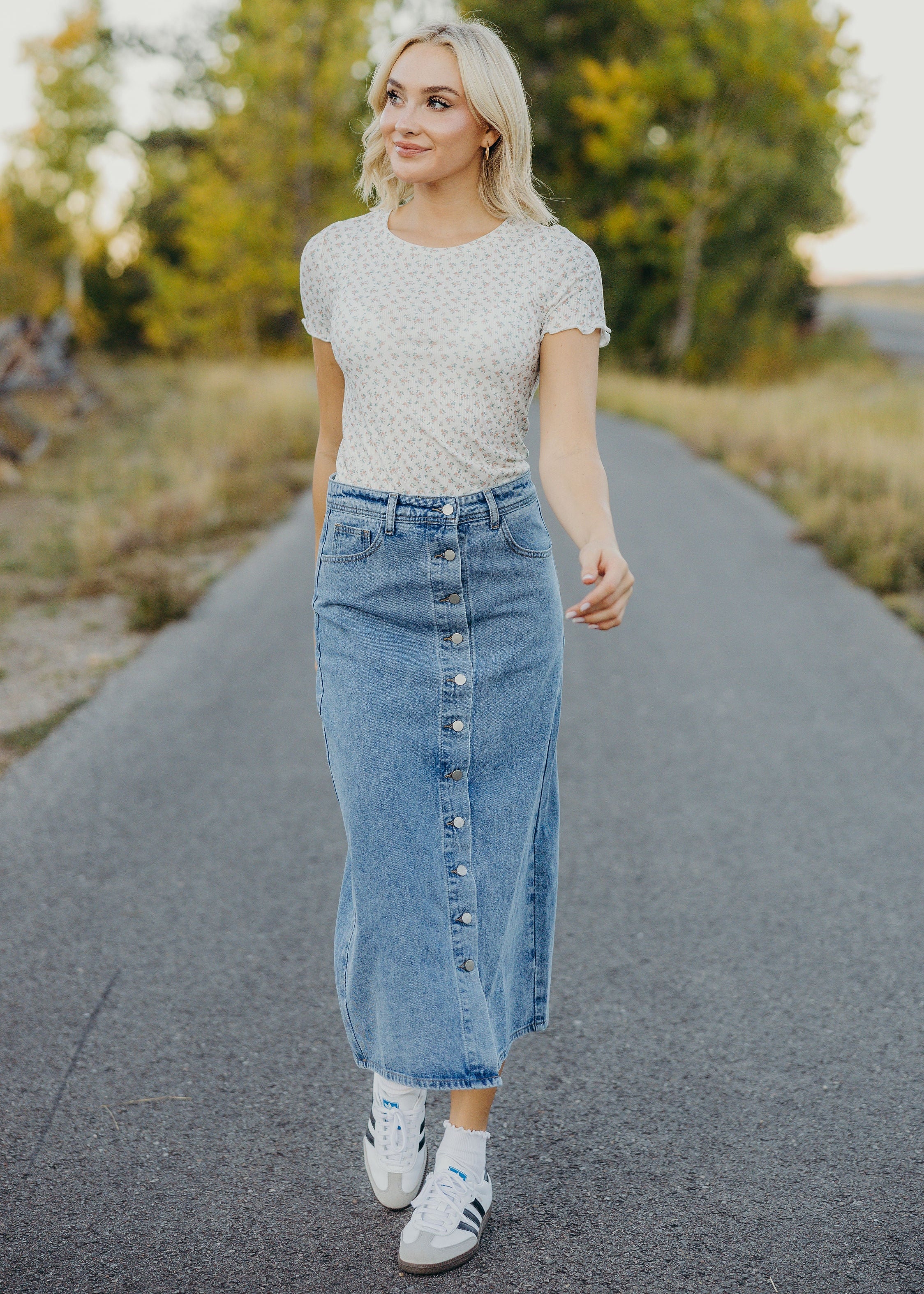 DENIM BUTTON MAXI SKIRT IN FADED WASH