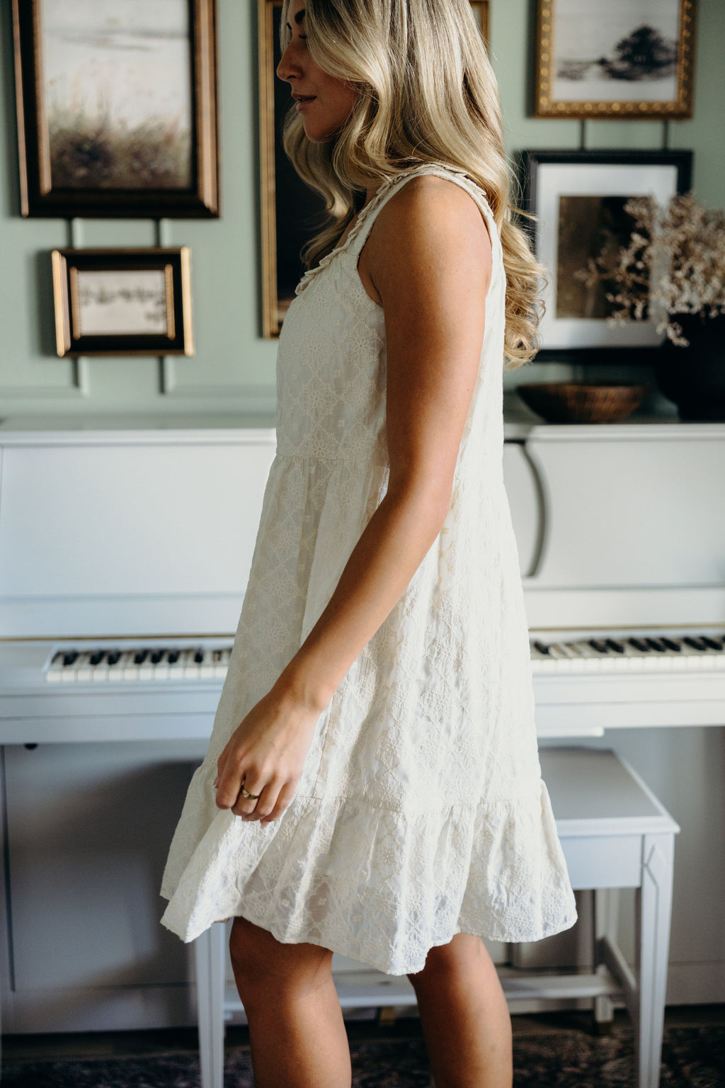 THE MADDIE IN VINTAGE CREAM FINAL SALE