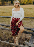 TEXTURED SKIRT IN POINSETTIA