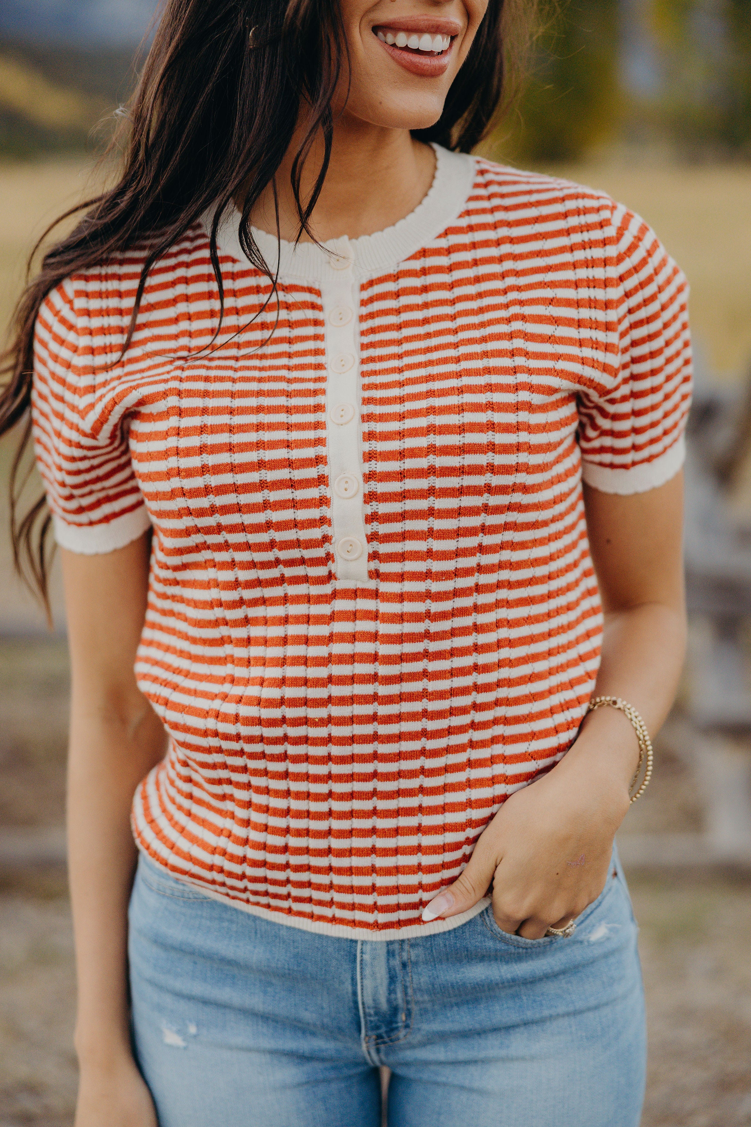 HENLEY KNIT SWEATER IN CINNAMON STRIPE