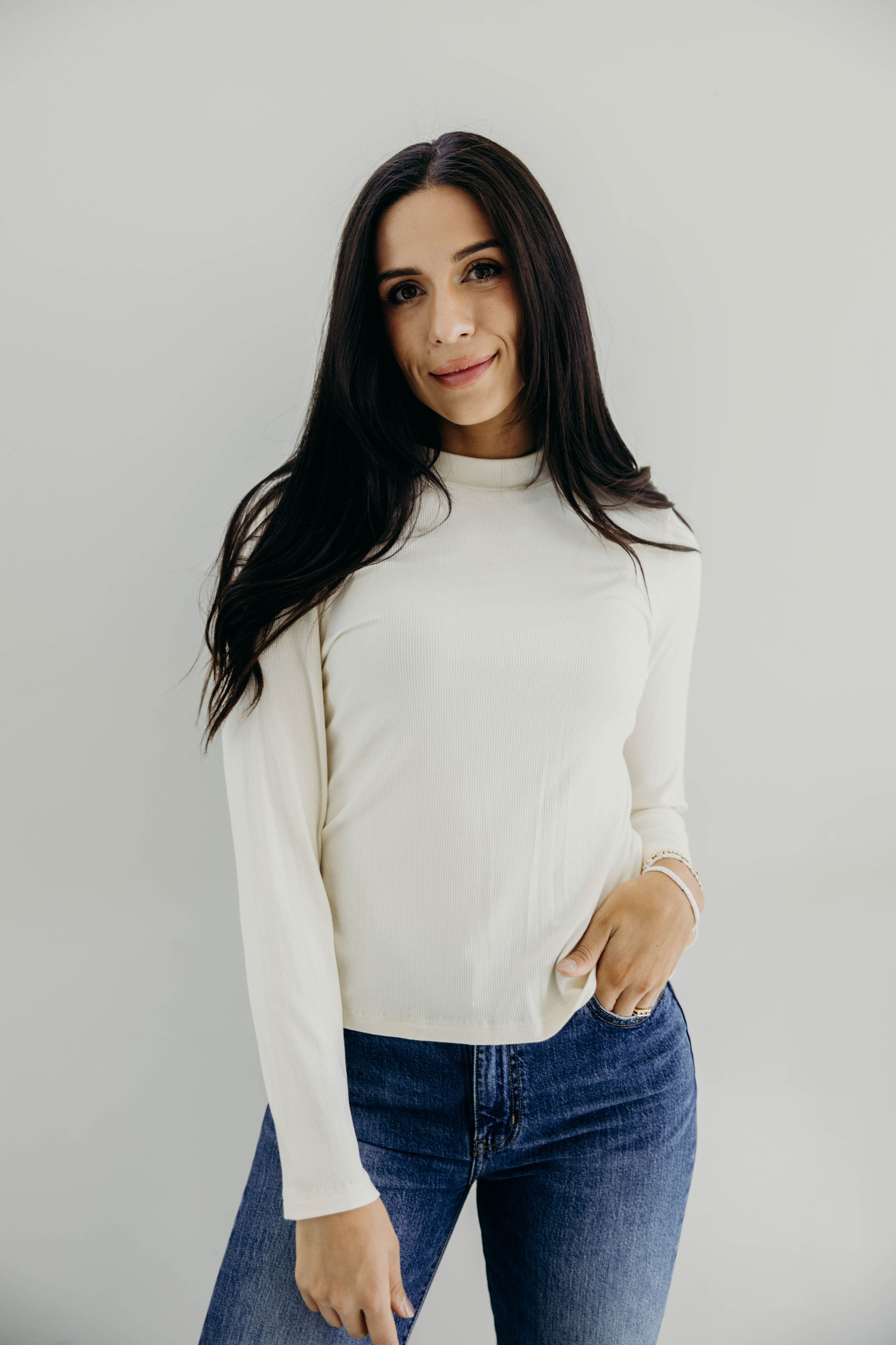 HIGH NECK LONG SLEEVE TEE IN IVORY