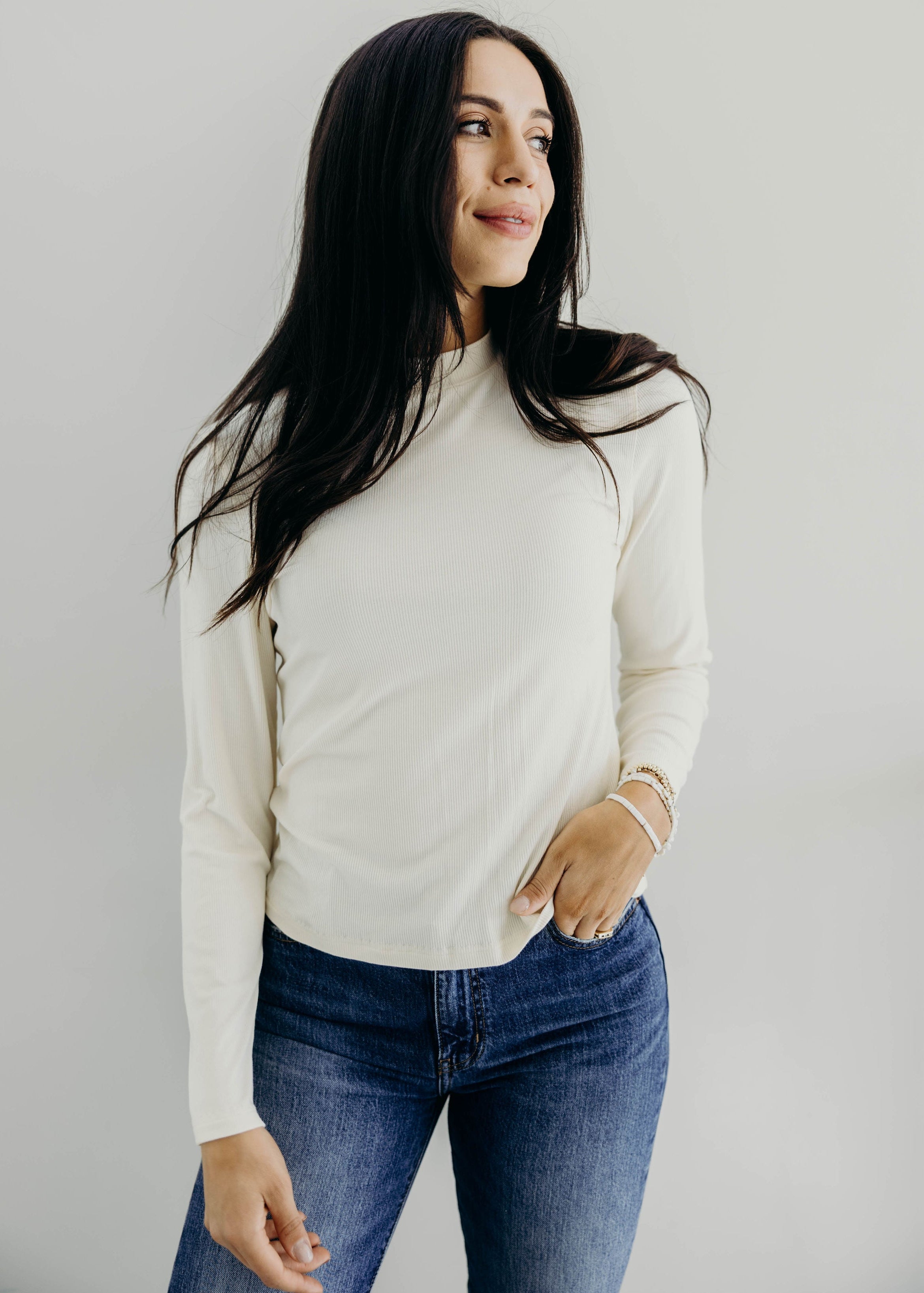 HIGH NECK LONG SLEEVE TEE IN IVORY