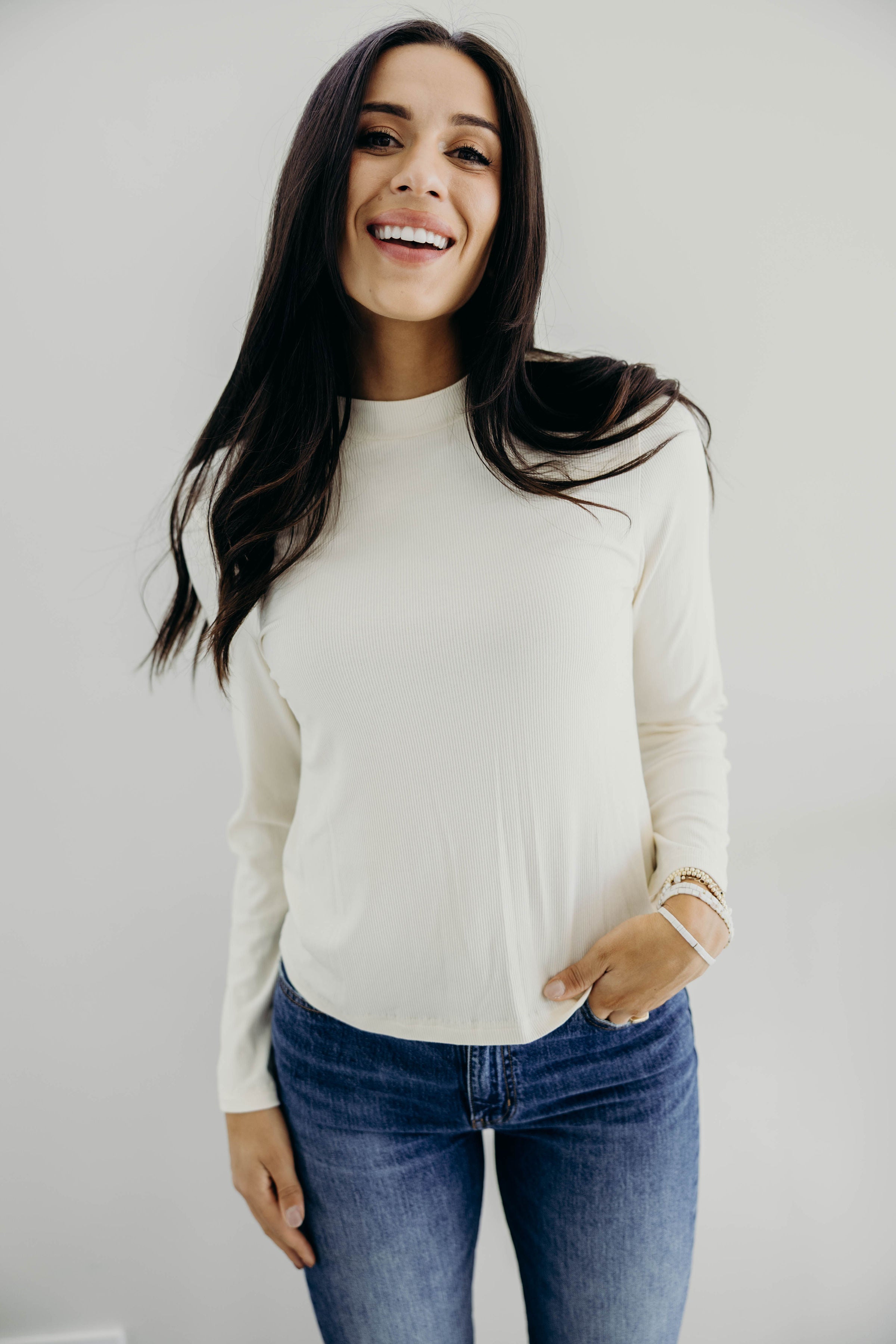 HIGH NECK LONG SLEEVE TEE IN IVORY