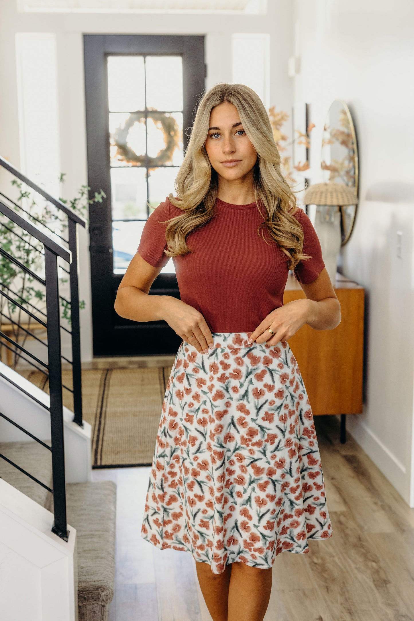 MIDI SLIP SKIRT IN BRUSHED FLORAL