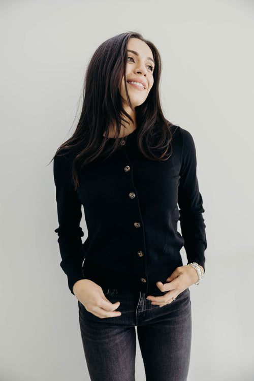 BASIC CARDIGAN IN BLACK