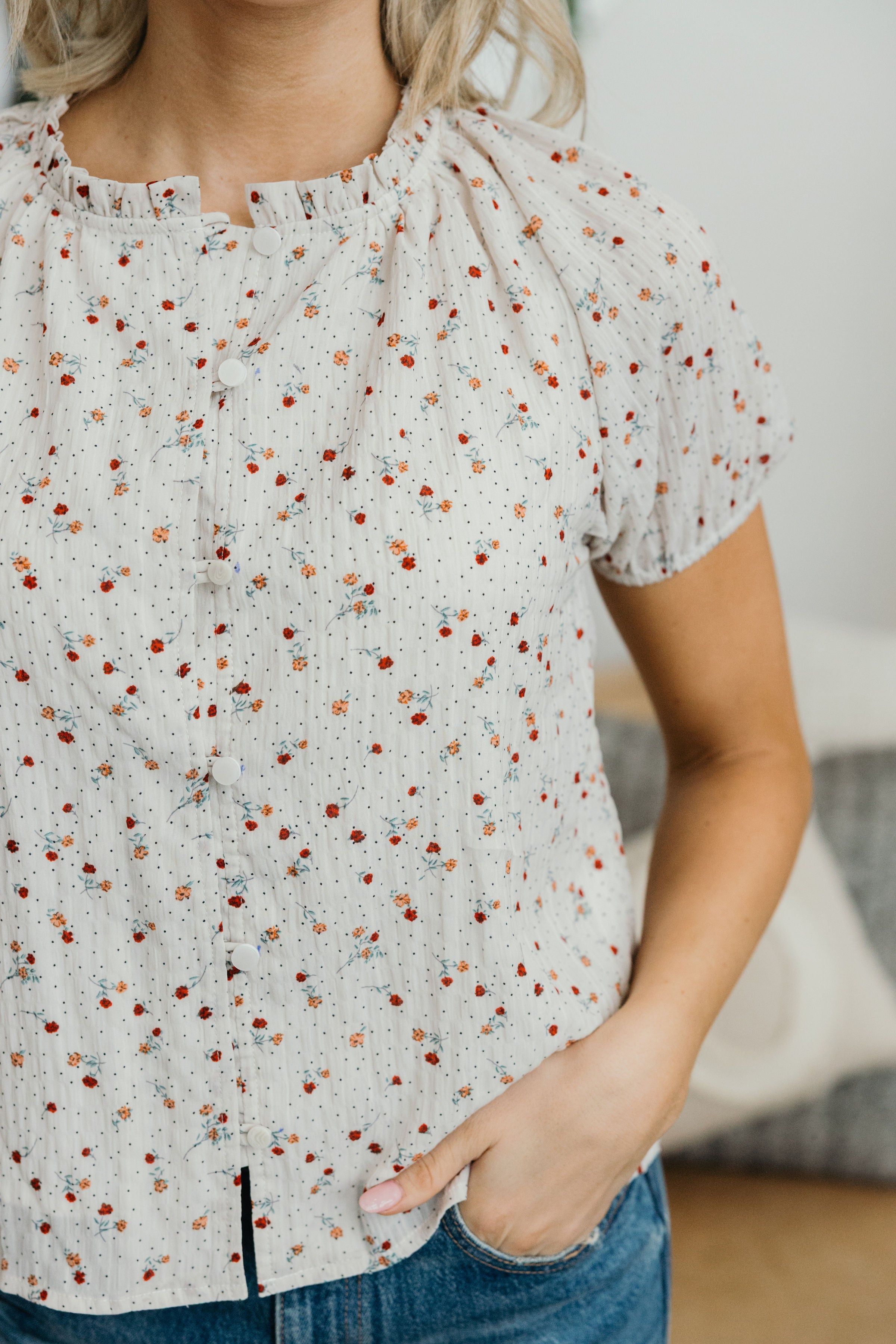 ROMANTIC RUFFLE BLOUSE IN DOTTED COTTAGE