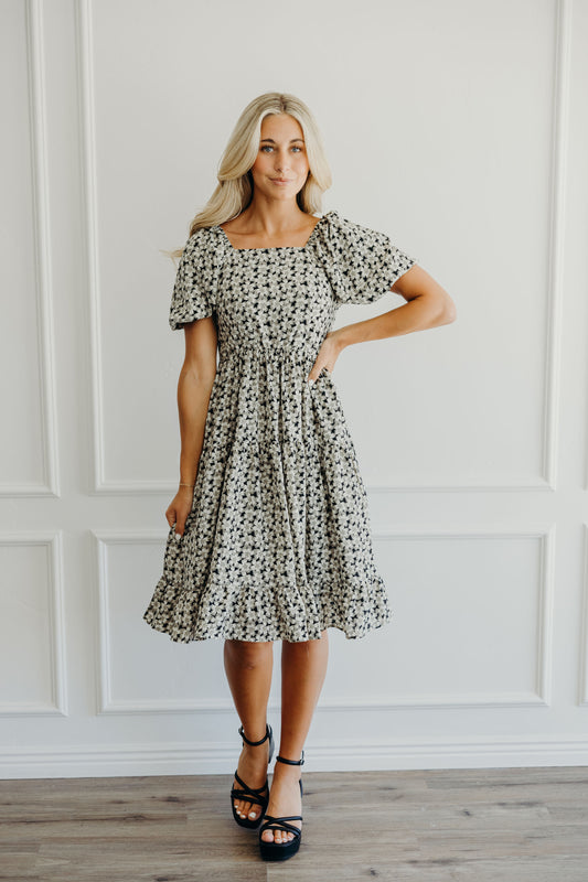 THE POPPY IN MIDNIGHT DAISY FINAL SALE