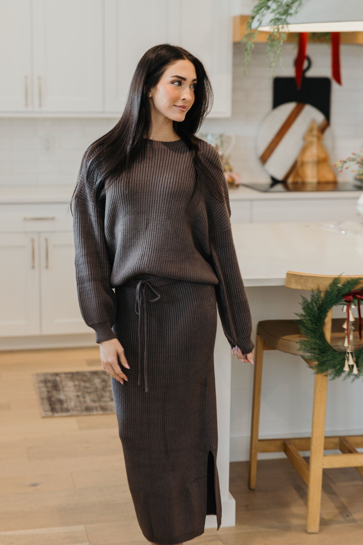 OVERSIZED SWEATER IN STONE BROWN