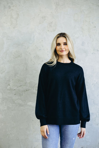 SLOUCHY SWEATER IN BLACK FINAL SALE