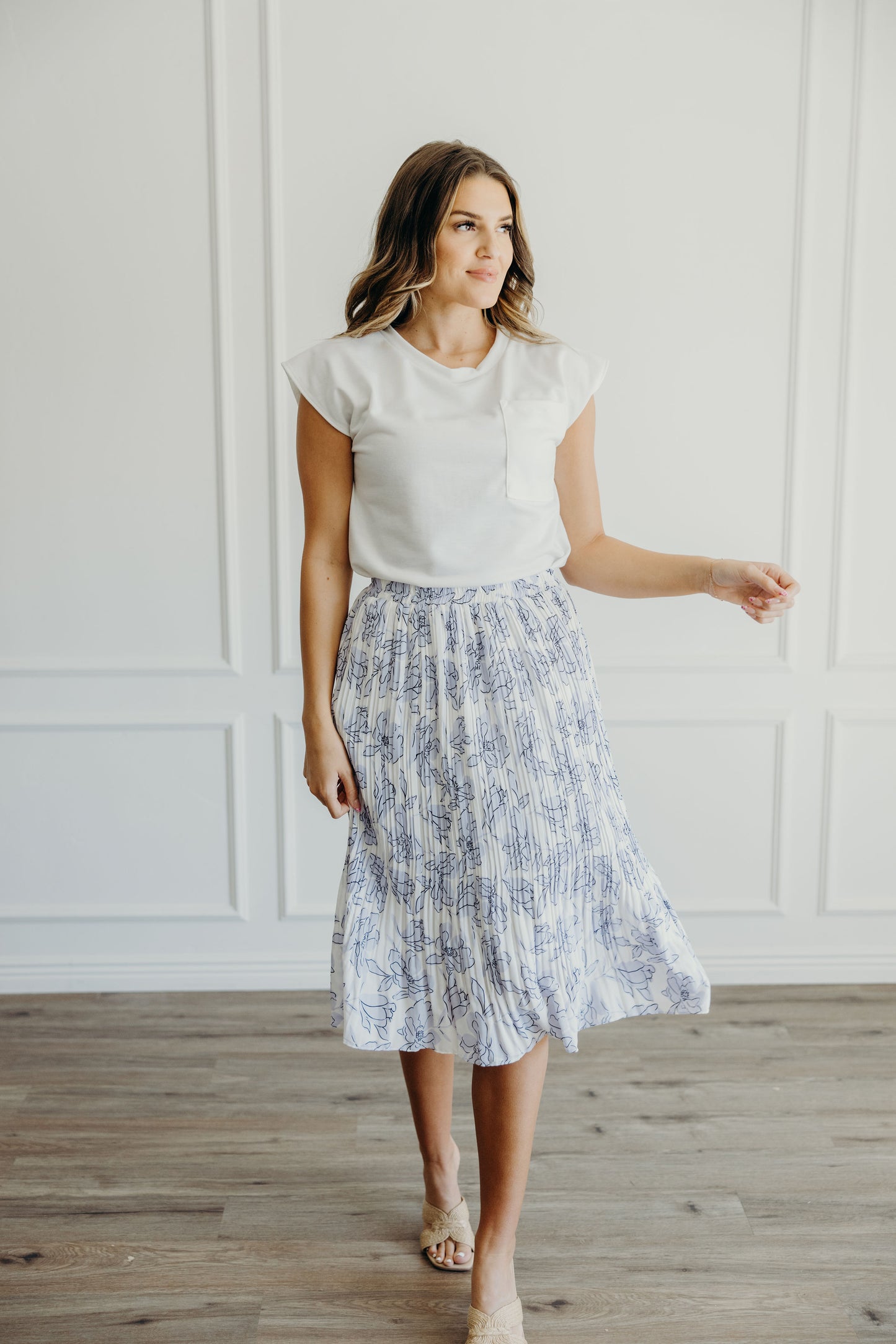 PLEATED MIDI SKIRT IN PERIWINKLE STENCIL