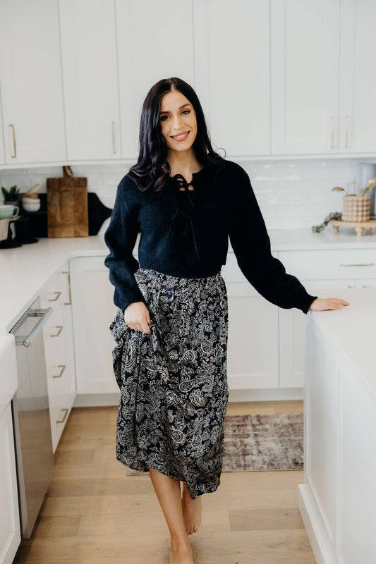 Black and cream print skirt with an elastic waist.