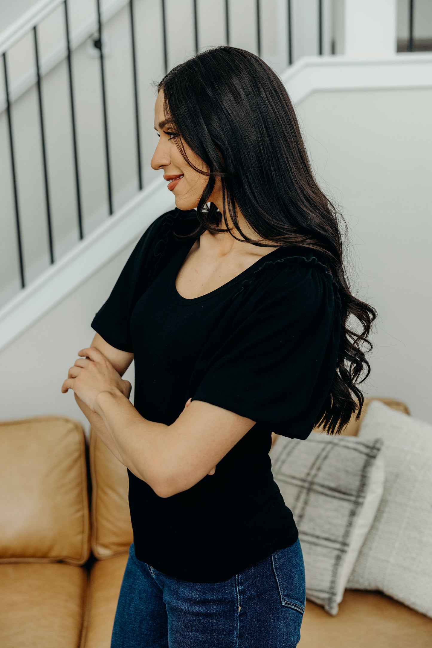 BUBBLE SLEEVE BLOUSE IN BLACK