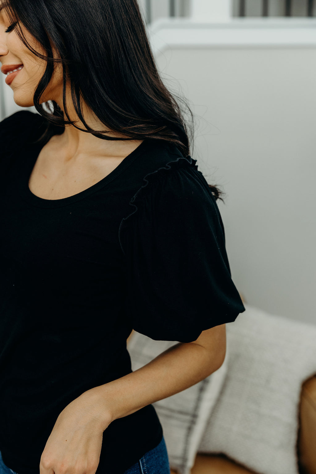 BUBBLE SLEEVE BLOUSE IN BLACK FINAL SALE