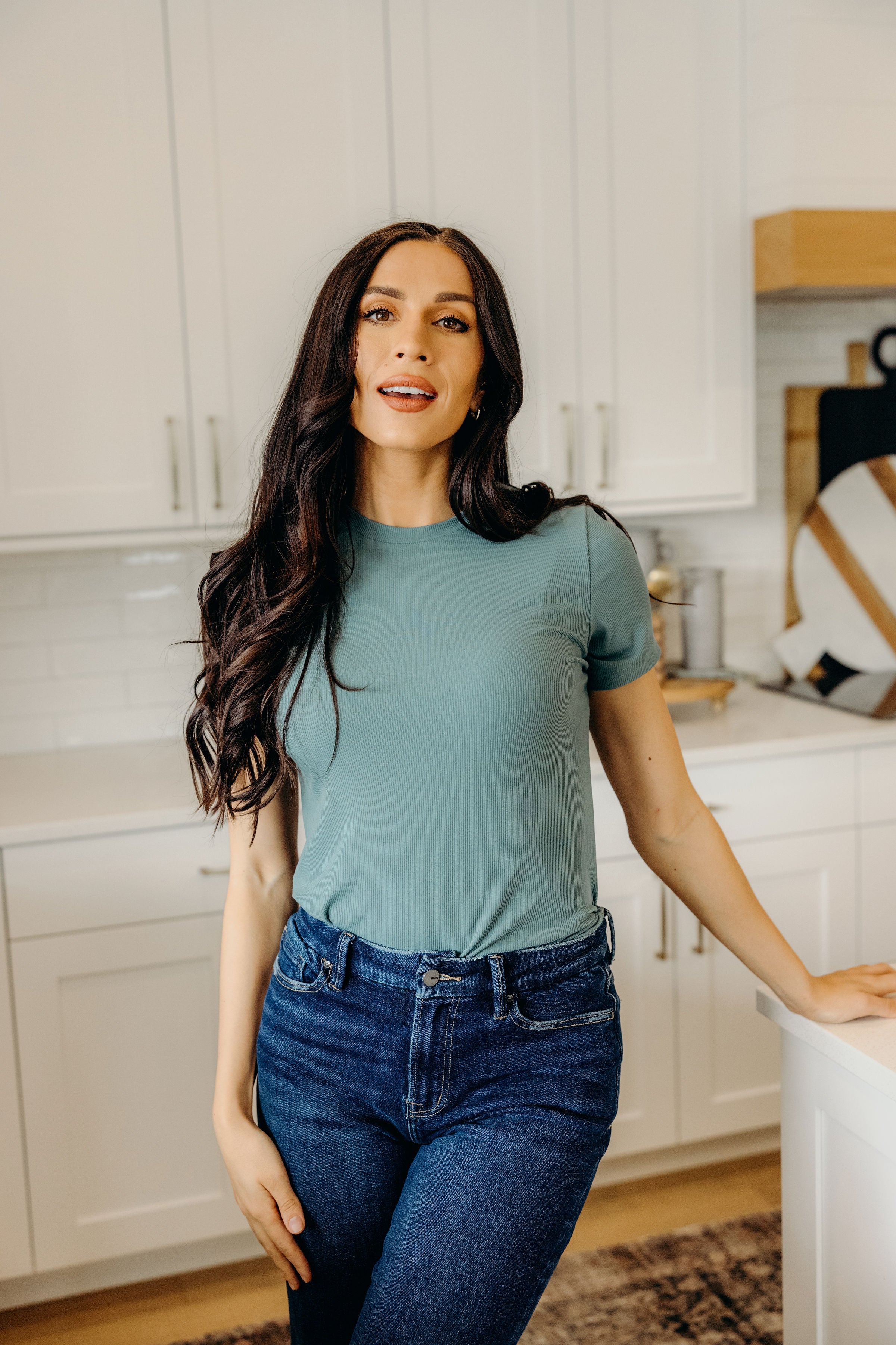 SHORT SLEEVE RIBBED TEE IN GLACIER LAKE FINAL SALE