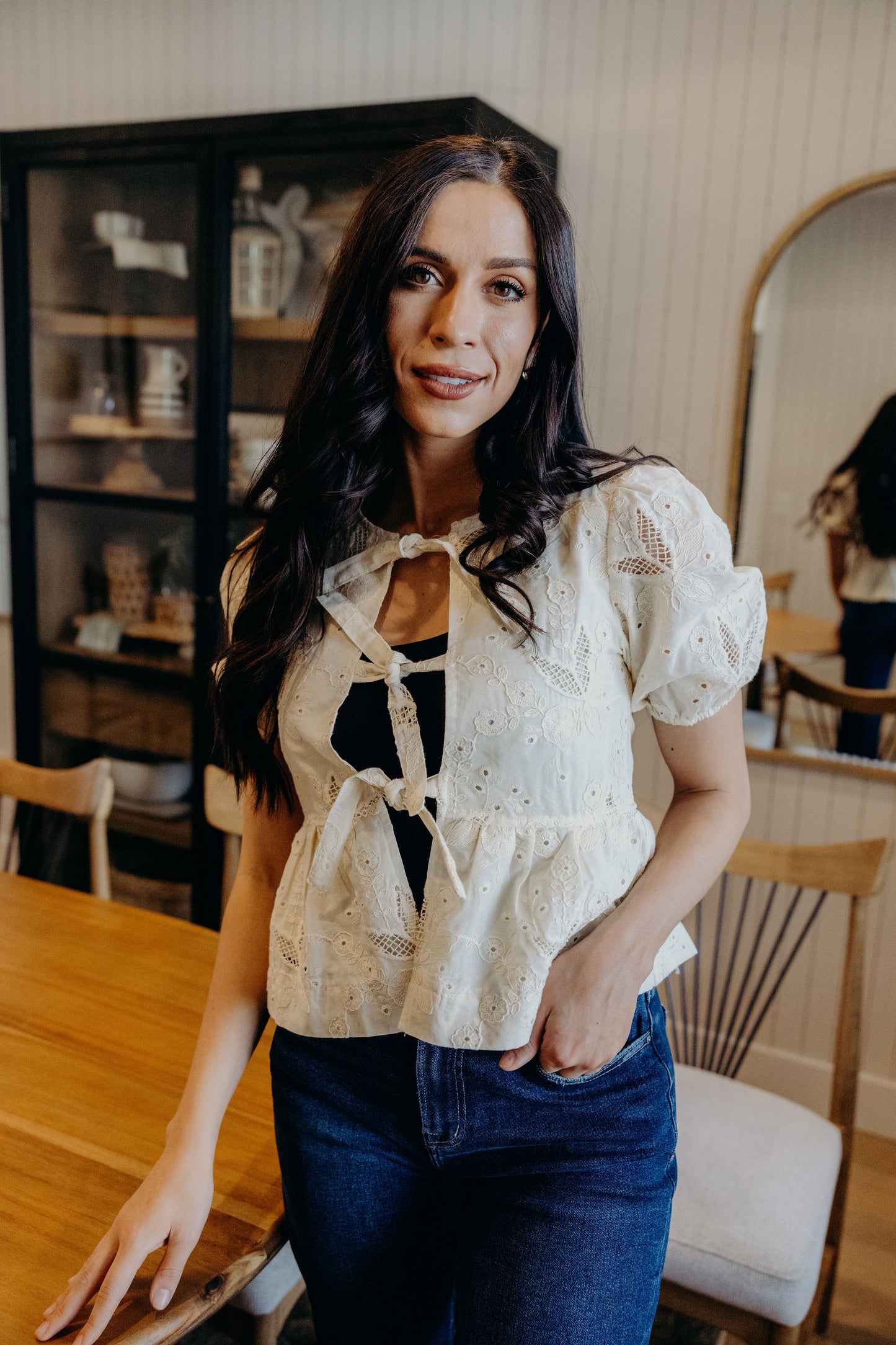 TIE FRONT LACE BLOUSE IN ANTIQUE CREAM