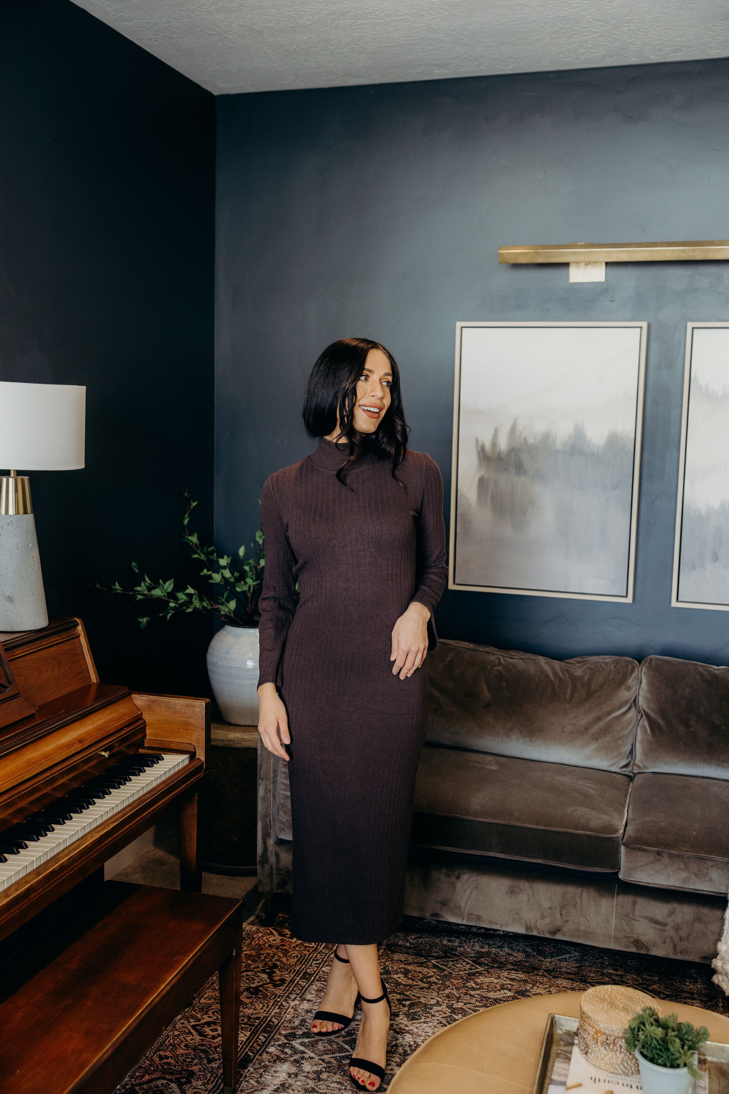 THE BOSTON IN SMOKY WALNUT FINAL SALE