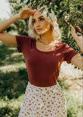 SHORT SLEEVE SCOOP TEE IN GARNET ROSE