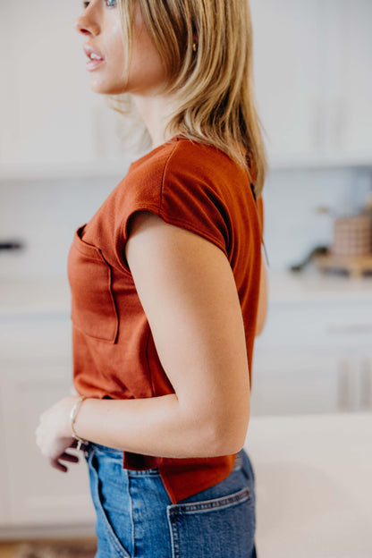 POCKET SLUB TEE IN CINNAMON STICK
