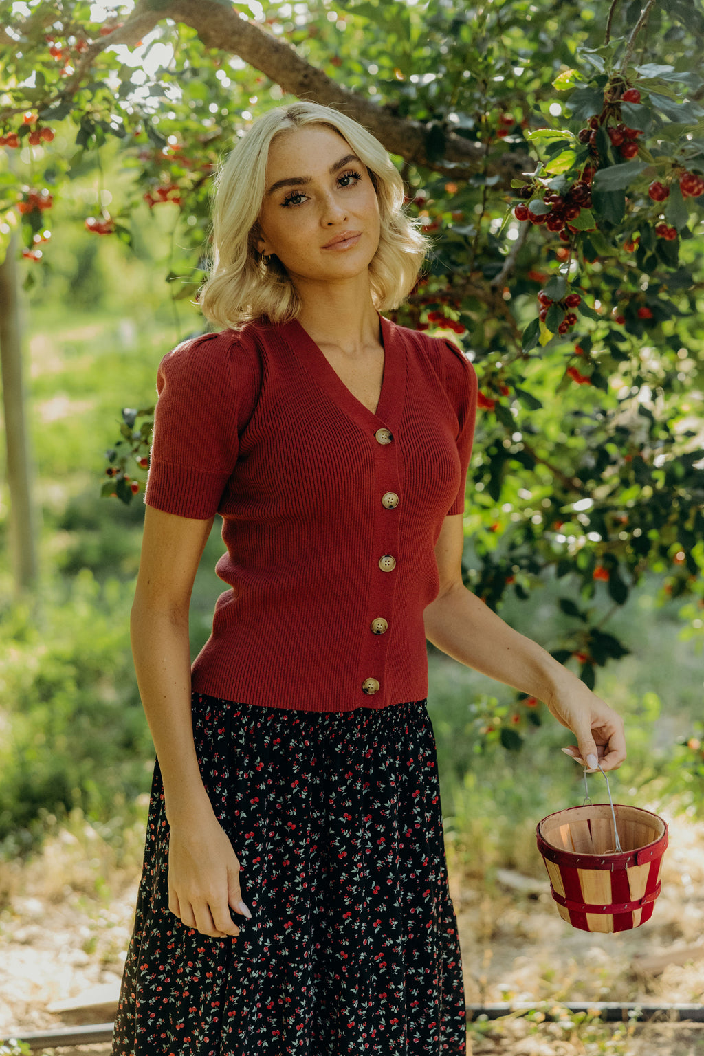 SHORT SLEEVE CARDIGAN IN RED BUD