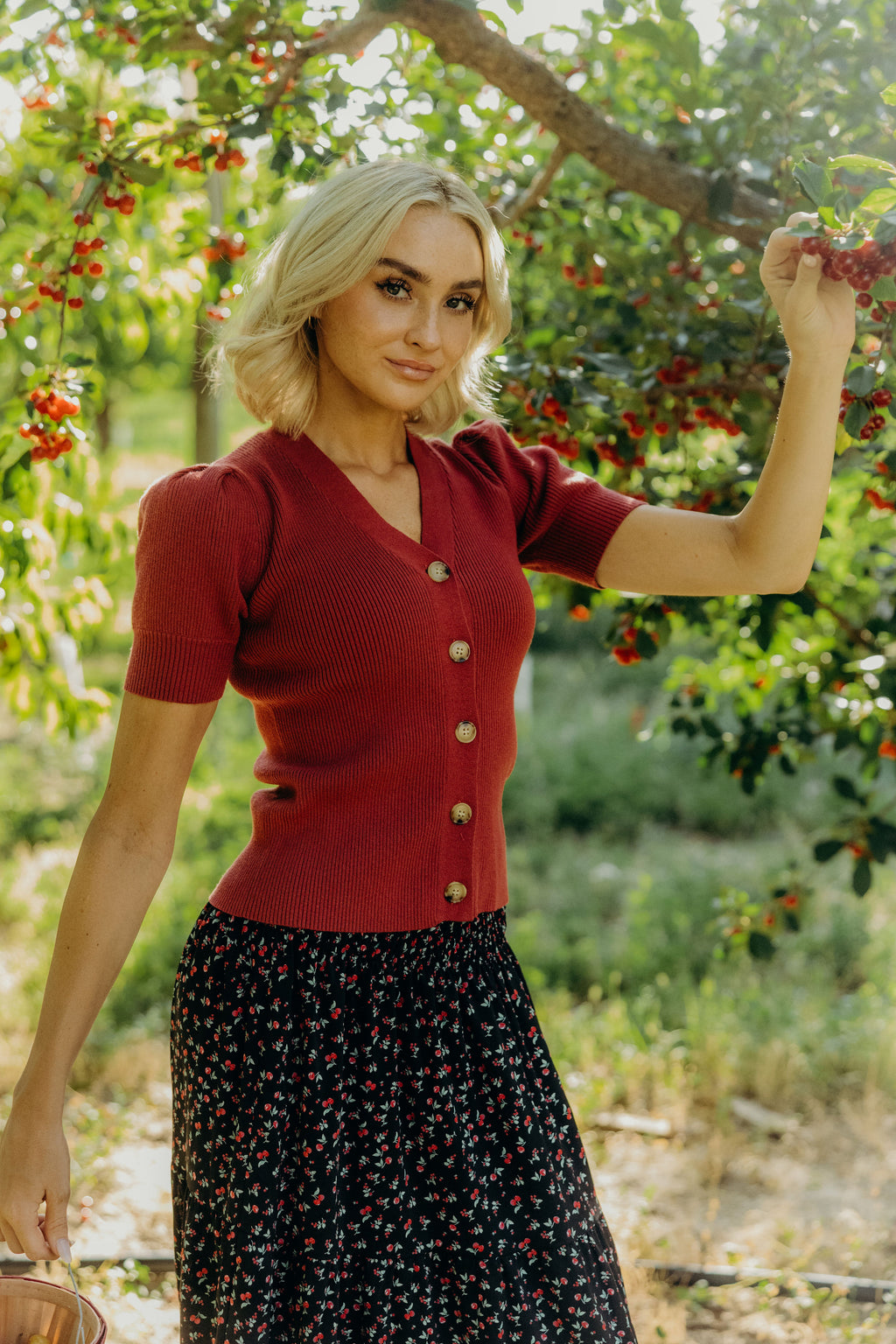 SHORT SLEEVE CARDIGAN IN RED BUD
