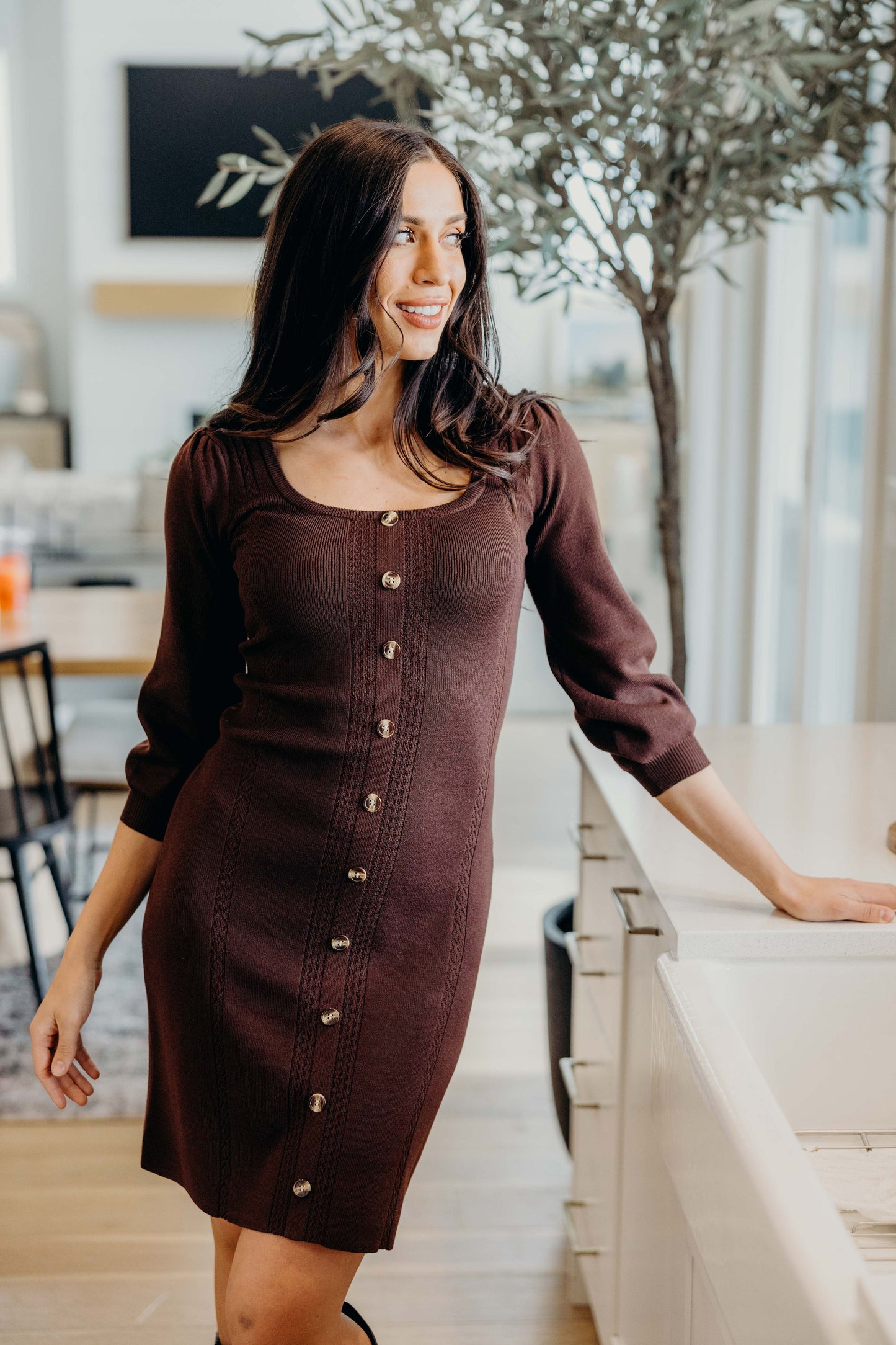THE JODI IN WALNUT