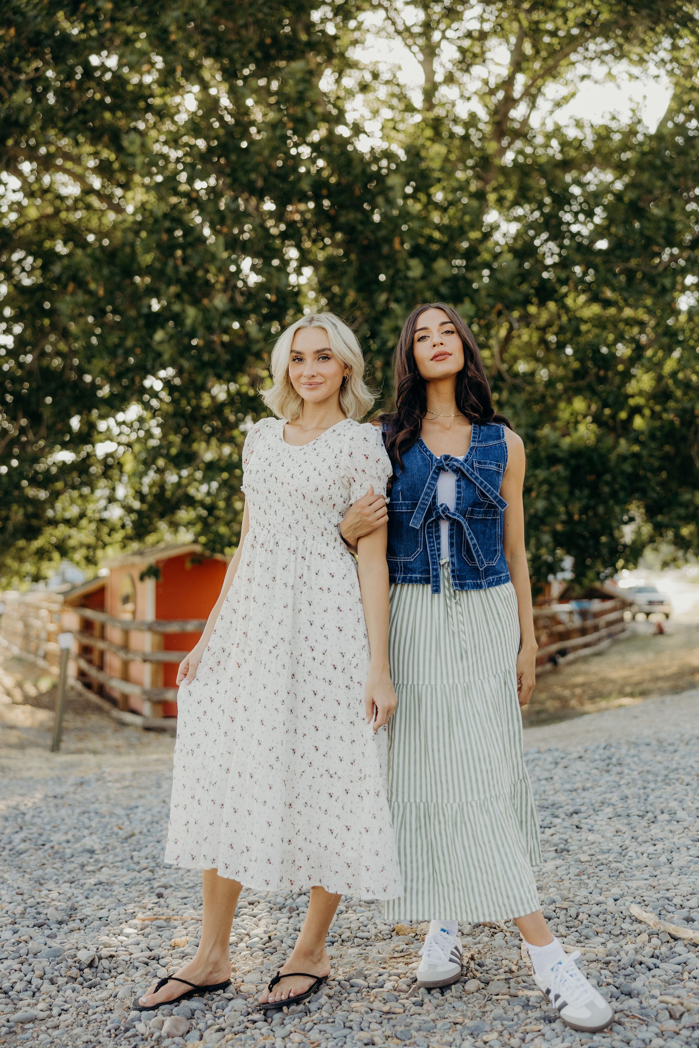 DENIM TIE VEST IN INKWELL