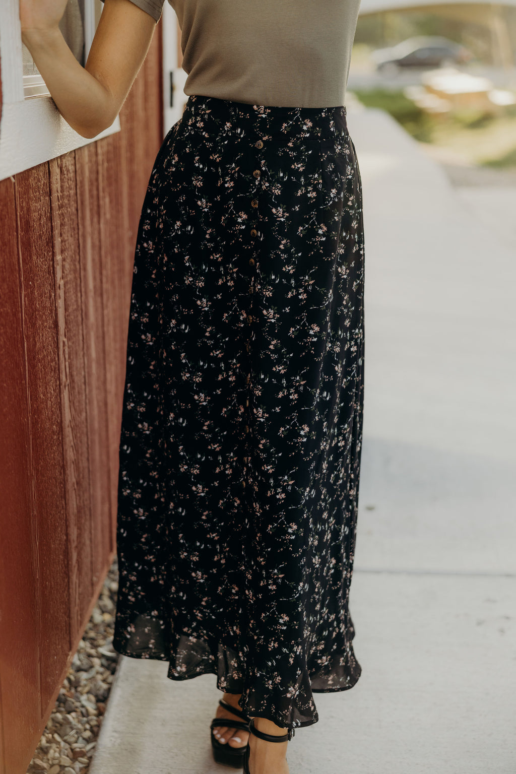 SLIT FRONT MAXI IN APRICOT BURST FINAL SALE