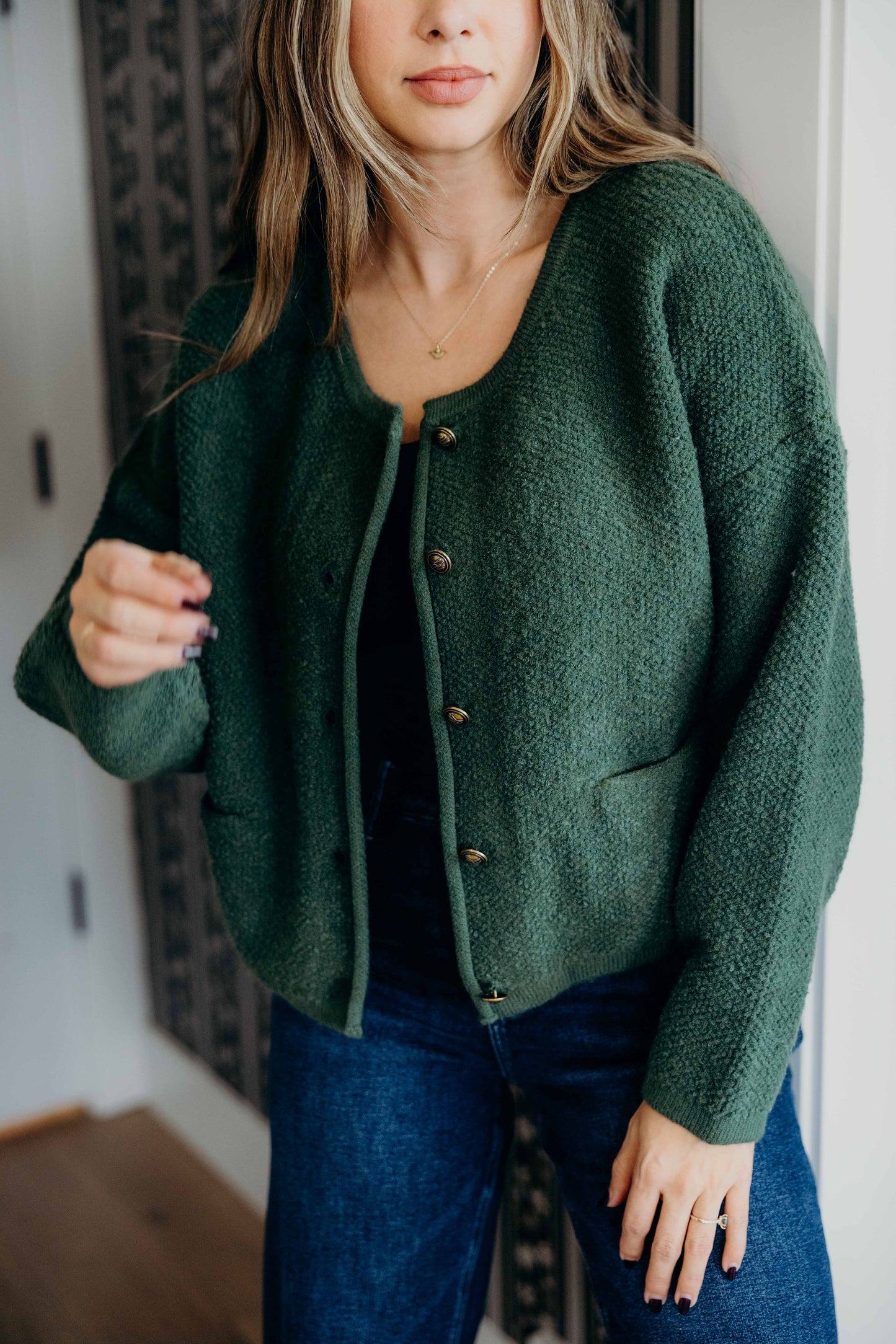 BUTTON FRONT CARDI IN FIR GREEN