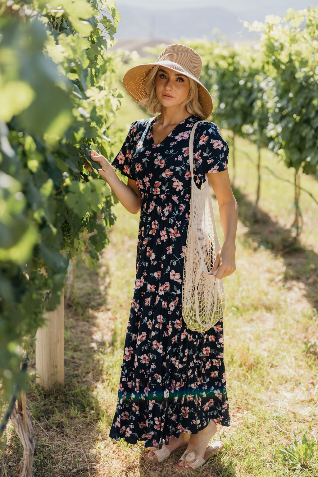 THE EDEN IN NAVY FLORAL